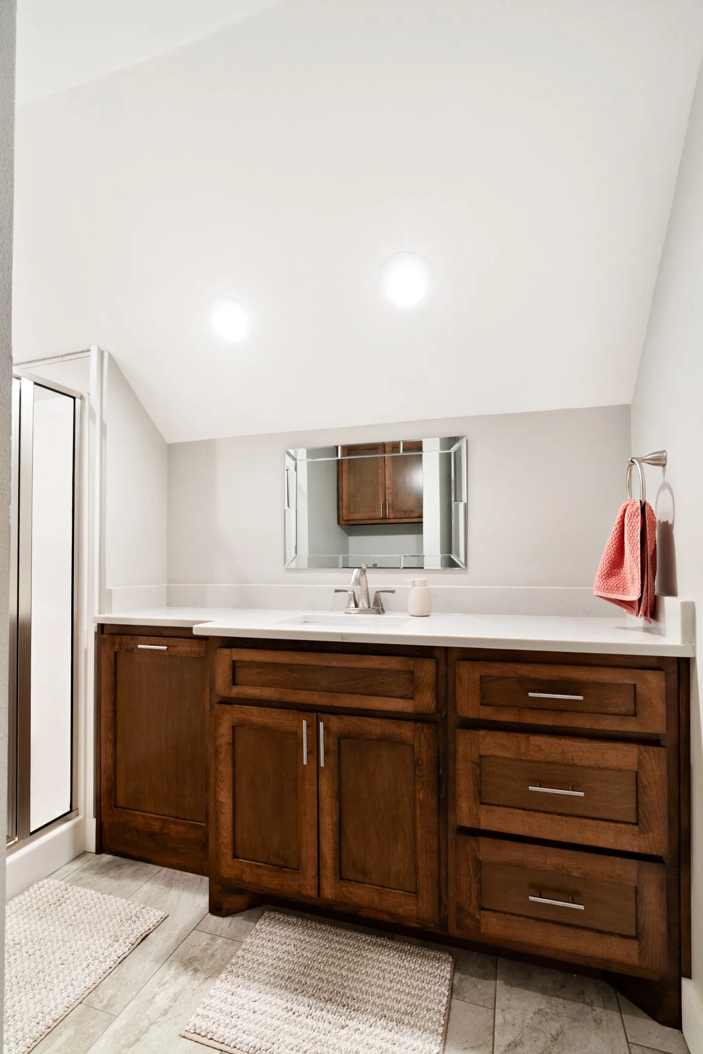 Single Family Residence For Sale in Lamar County , 12234 Farm Road 195, Paris, Texas 75462, 4 Bedroom, 4 Bathroom, 2 Garage spaces, 3,300 Sqft, built in 2018, mls#21338098, Real Estate Agent in Paris, Homes For Sale in Lamar county, Homes For Sale in Paris, Realtor in Paris Texas, Real Estate Brokerage Independent Realty Texas, Luminita Cordes Realtor