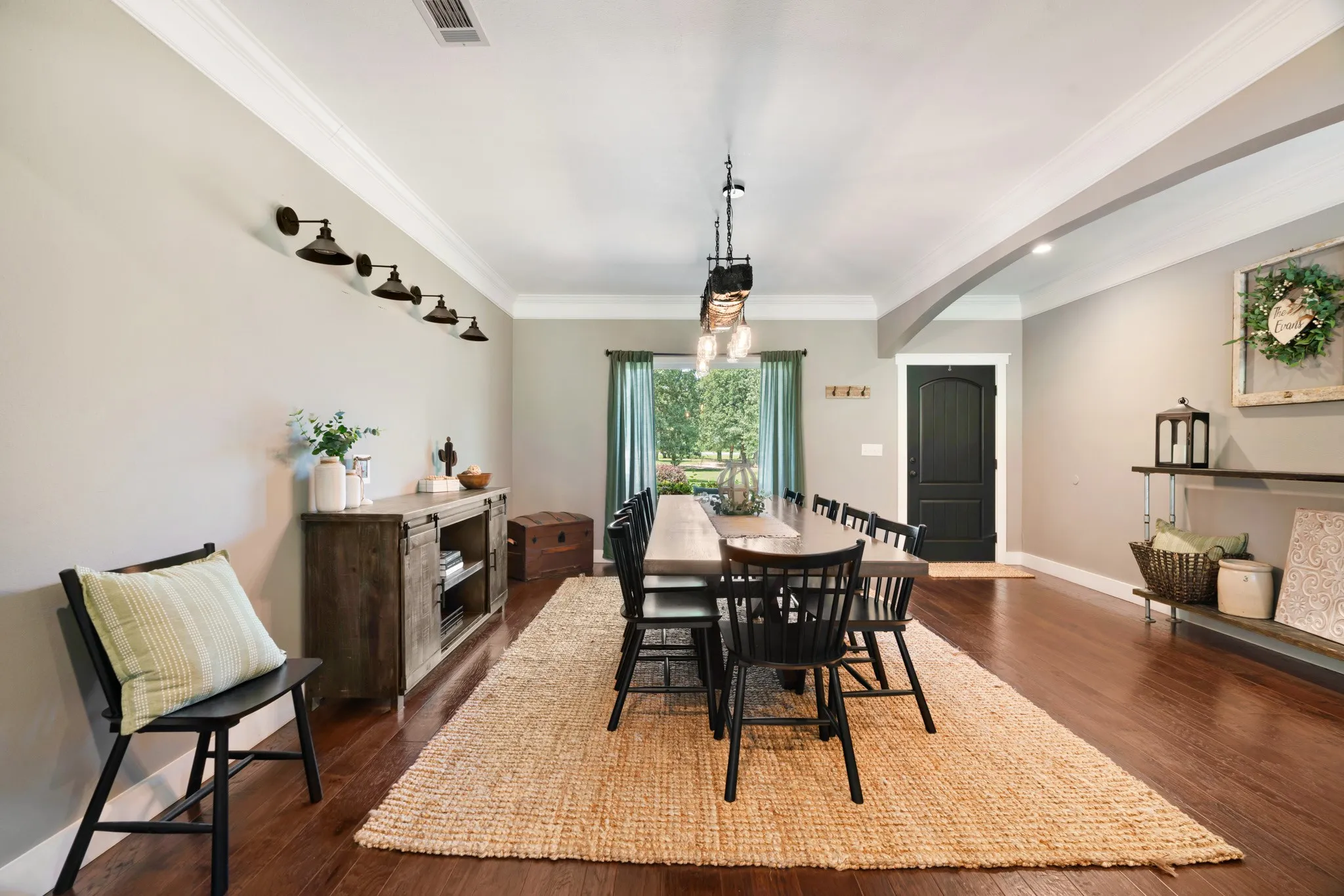 Single Family Residence For Sale in Lamar County , 12234 Farm Road 195, Paris, Texas 75462, 4 Bedroom, 4 Bathroom, 2 Garage spaces, 3,300 Sqft, built in 2018, mls#21338098, Real Estate Agent in Paris, Homes For Sale in Lamar county, Homes For Sale in Paris, Realtor in Paris Texas, Real Estate Brokerage Independent Realty Texas, Luminita Cordes Realtor