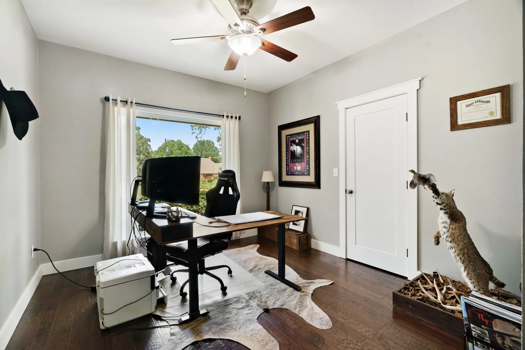 Single Family Residence For Sale in Lamar County , 12234 Farm Road 195, Paris, Texas 75462, 4 Bedroom, 4 Bathroom, 2 Garage spaces, 3,300 Sqft, built in 2018, mls#21338098, Real Estate Agent in Paris, Homes For Sale in Lamar county, Homes For Sale in Paris, Realtor in Paris Texas, Real Estate Brokerage Independent Realty Texas, Luminita Cordes Realtor