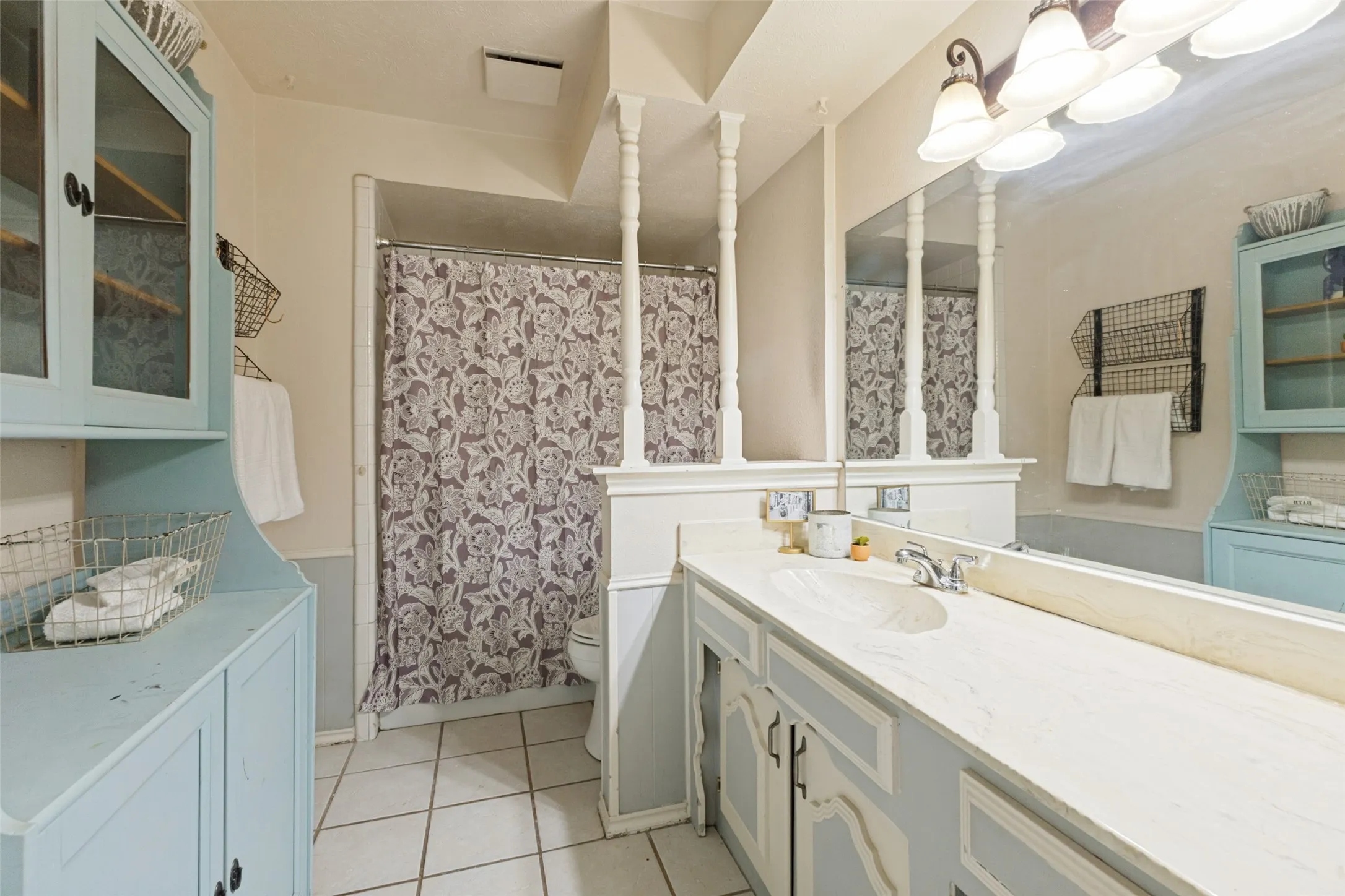 Single Family Residence For Sale in Collin County , 2512 Evergreen Drive, Plano, Texas 75075, 4 Bedroom, 2 Bathroom, 2 Garage spaces, 2,680 Sqft, built in 1973, mls#21336351, Real Estate Agent in Plano, Homes For Sale in Collin county, Homes For Sale in Plano, Realtor in Plano Texas, Real Estate Brokerage Independent Realty Texas, Luminita Cordes Realtor