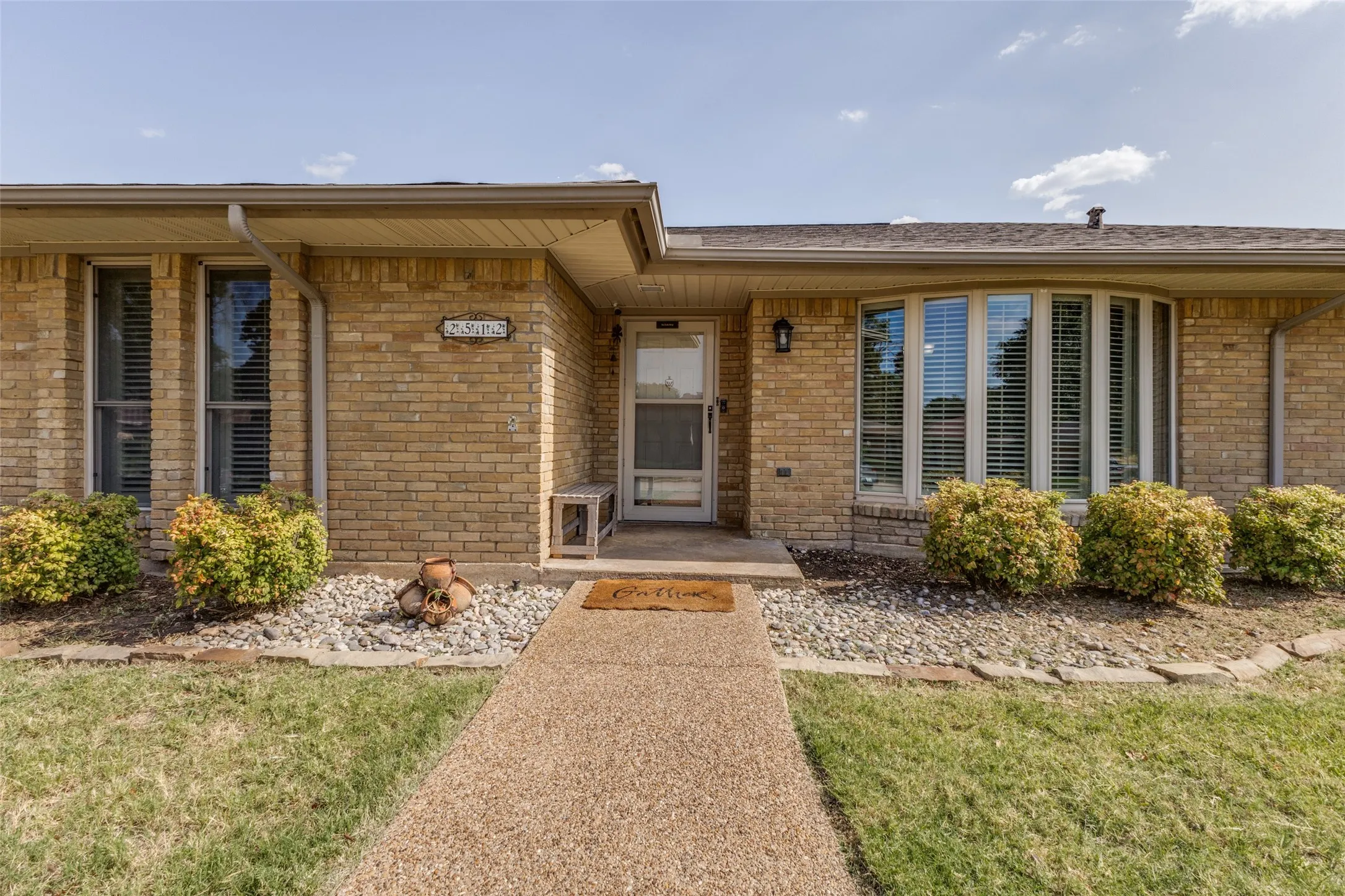 Single Family Residence For Sale in Collin County , 2512 Evergreen Drive, Plano, Texas 75075, 4 Bedroom, 2 Bathroom, 2 Garage spaces, 2,680 Sqft, built in 1973, mls#21336351, Real Estate Agent in Plano, Homes For Sale in Collin county, Homes For Sale in Plano, Realtor in Plano Texas, Real Estate Brokerage Independent Realty Texas, Luminita Cordes Realtor