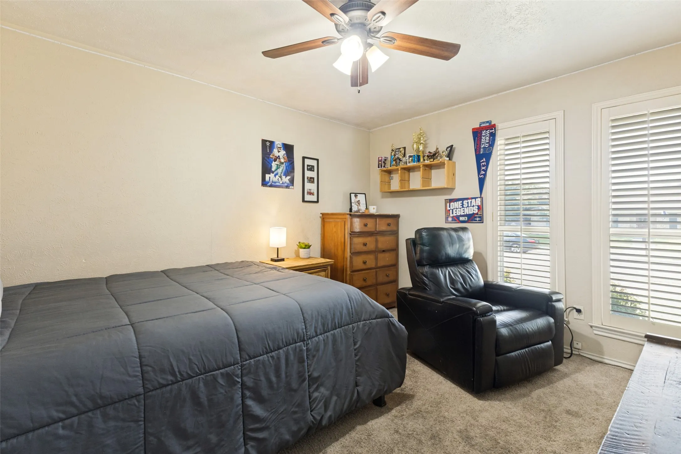 Single Family Residence For Sale in Collin County , 2512 Evergreen Drive, Plano, Texas 75075, 4 Bedroom, 2 Bathroom, 2 Garage spaces, 2,680 Sqft, built in 1973, mls#21336351, Real Estate Agent in Plano, Homes For Sale in Collin county, Homes For Sale in Plano, Realtor in Plano Texas, Real Estate Brokerage Independent Realty Texas, Luminita Cordes Realtor