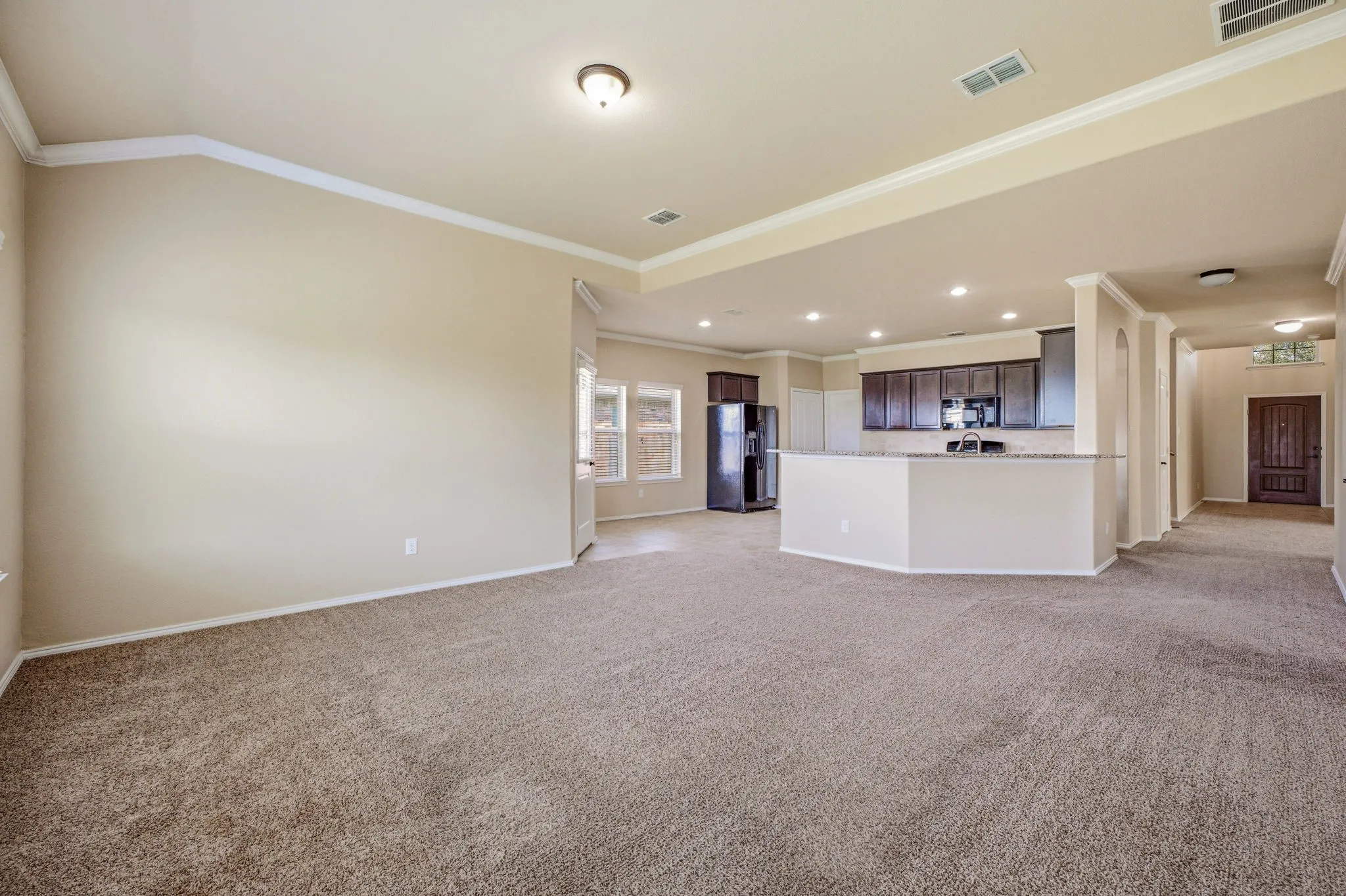 Single Family Residence For Sale in Tarrant County , 229 Pin Cushion Trail, Burleson, Texas 76028, 5 Bedrooms, 4 Bathrooms, Garage spaces, 3,117 Sqft, built in 2013, Price $425,000, mls#21338270, Real Estate Agent in Burleson, Homes For Sale in Tarrant county, Homes For Sale in Burleson, Realtor in Burleson Texas, Real Estate Brokerage Independent Realty Texas, Luminita Cordes Realtor