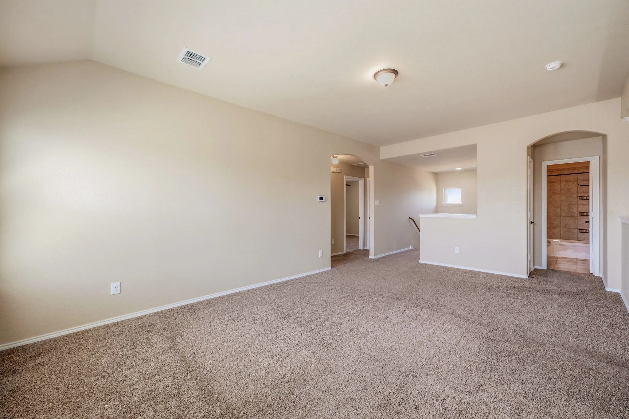 Single Family Residence For Sale in Tarrant County , 229 Pin Cushion Trail, Burleson, Texas 76028, 5 Bedrooms, 4 Bathrooms, Garage spaces, 3,117 Sqft, built in 2013, Price $425,000, mls#21338270, Real Estate Agent in Burleson, Homes For Sale in Tarrant county, Homes For Sale in Burleson, Realtor in Burleson Texas, Real Estate Brokerage Independent Realty Texas, Luminita Cordes Realtor