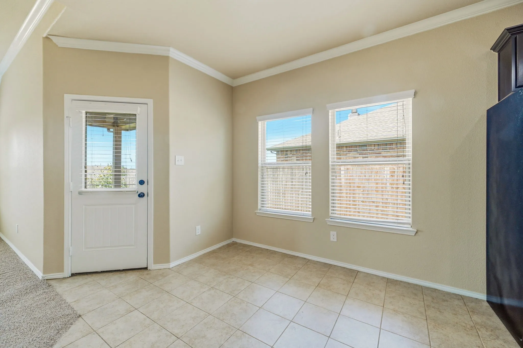 Single Family Residence For Sale in Tarrant County , 229 Pin Cushion Trail, Burleson, Texas 76028, 5 Bedrooms, 4 Bathrooms, Garage spaces, 3,117 Sqft, built in 2013, Price $425,000, mls#21338270, Real Estate Agent in Burleson, Homes For Sale in Tarrant county, Homes For Sale in Burleson, Realtor in Burleson Texas, Real Estate Brokerage Independent Realty Texas, Luminita Cordes Realtor