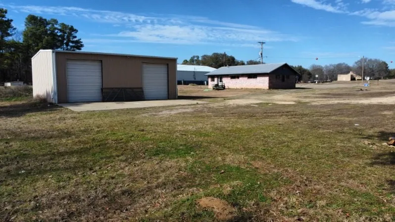 Office For Sale in Morris County , 804 E Main Street, Omaha, Texas 75571, 0, 0, Garage spaces, 0 Sqft, built in 1971, Price $230,000, mls#21318732, Real Estate Agent in Omaha, Homes For Sale in Morris county, Homes For Sale in Omaha, Realtor in Omaha Texas, Real Estate Brokerage Independent Realty Texas, Luminita Cordes Realtor