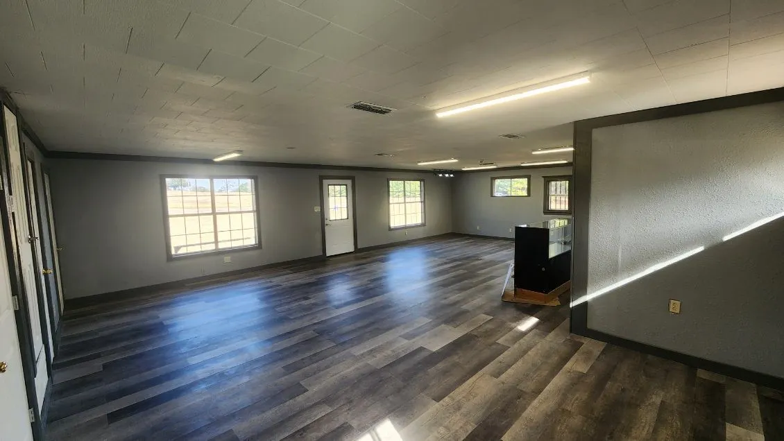 Office For Sale in Morris County , 804 E Main Street, Omaha, Texas 75571, 0, 0, Garage spaces, 0 Sqft, built in 1971, Price $230,000, mls#21318732, Real Estate Agent in Omaha, Homes For Sale in Morris county, Homes For Sale in Omaha, Realtor in Omaha Texas, Real Estate Brokerage Independent Realty Texas, Luminita Cordes Realtor