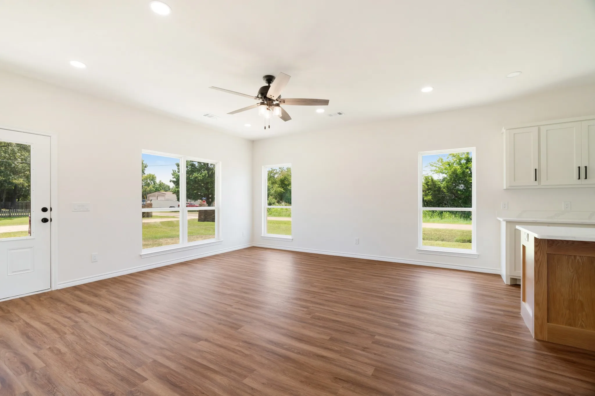 Single Family Residence For Sale in Lamar County , 705 Daniel Street, Blossom, Texas 75416, 3 Bedroom, 2 Bathroom, Garage spaces, 1,432 Sqft, built in 2026, mls#21338113, Real Estate Agent in Blossom, Homes For Sale in Lamar county, Homes For Sale in Blossom, Realtor in Blossom Texas, Real Estate Brokerage Independent Realty Texas, Luminita Cordes Realtor