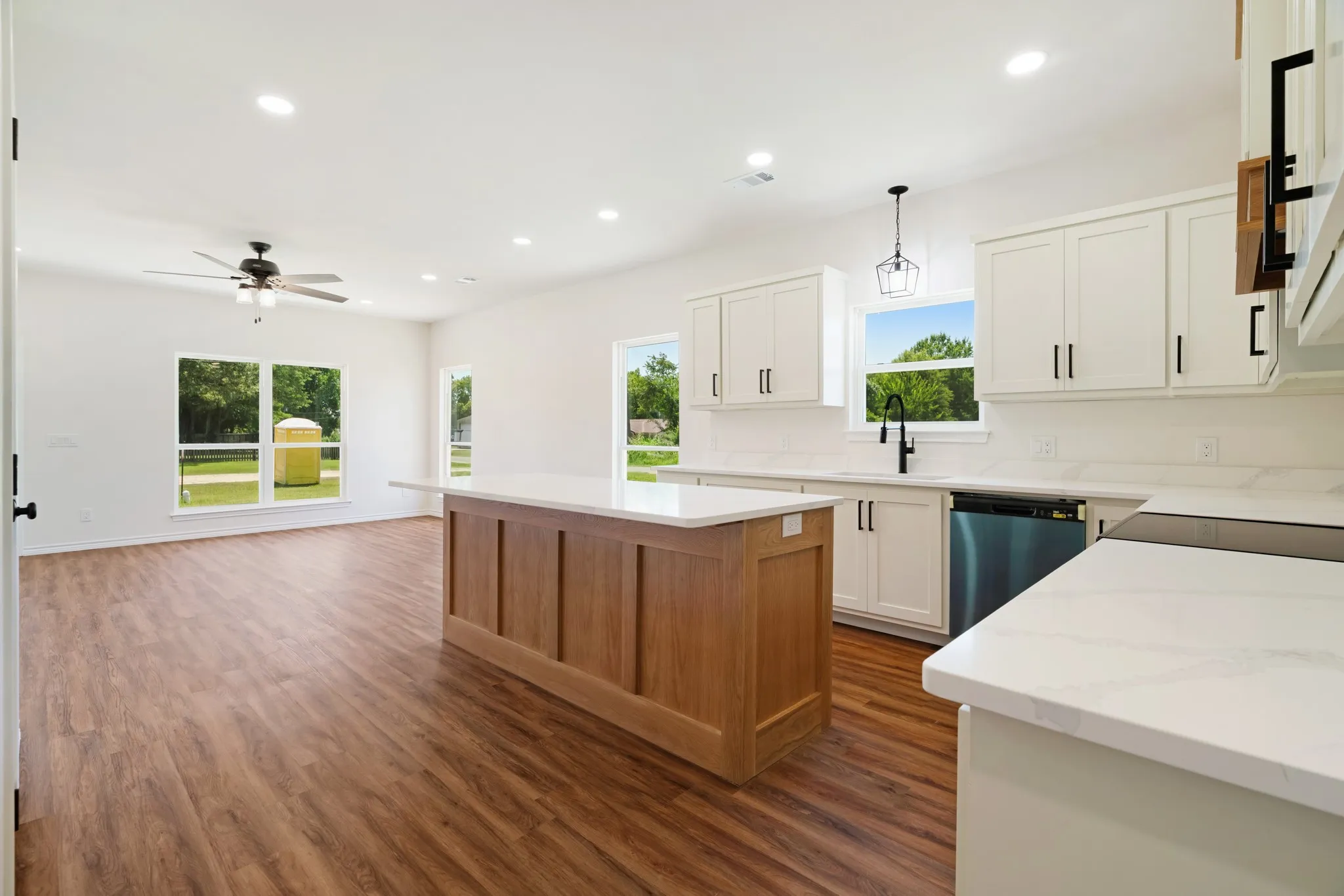 Single Family Residence For Sale in Lamar County , 705 Daniel Street, Blossom, Texas 75416, 3 Bedroom, 2 Bathroom, Garage spaces, 1,432 Sqft, built in 2026, mls#21338113, Real Estate Agent in Blossom, Homes For Sale in Lamar county, Homes For Sale in Blossom, Realtor in Blossom Texas, Real Estate Brokerage Independent Realty Texas, Luminita Cordes Realtor