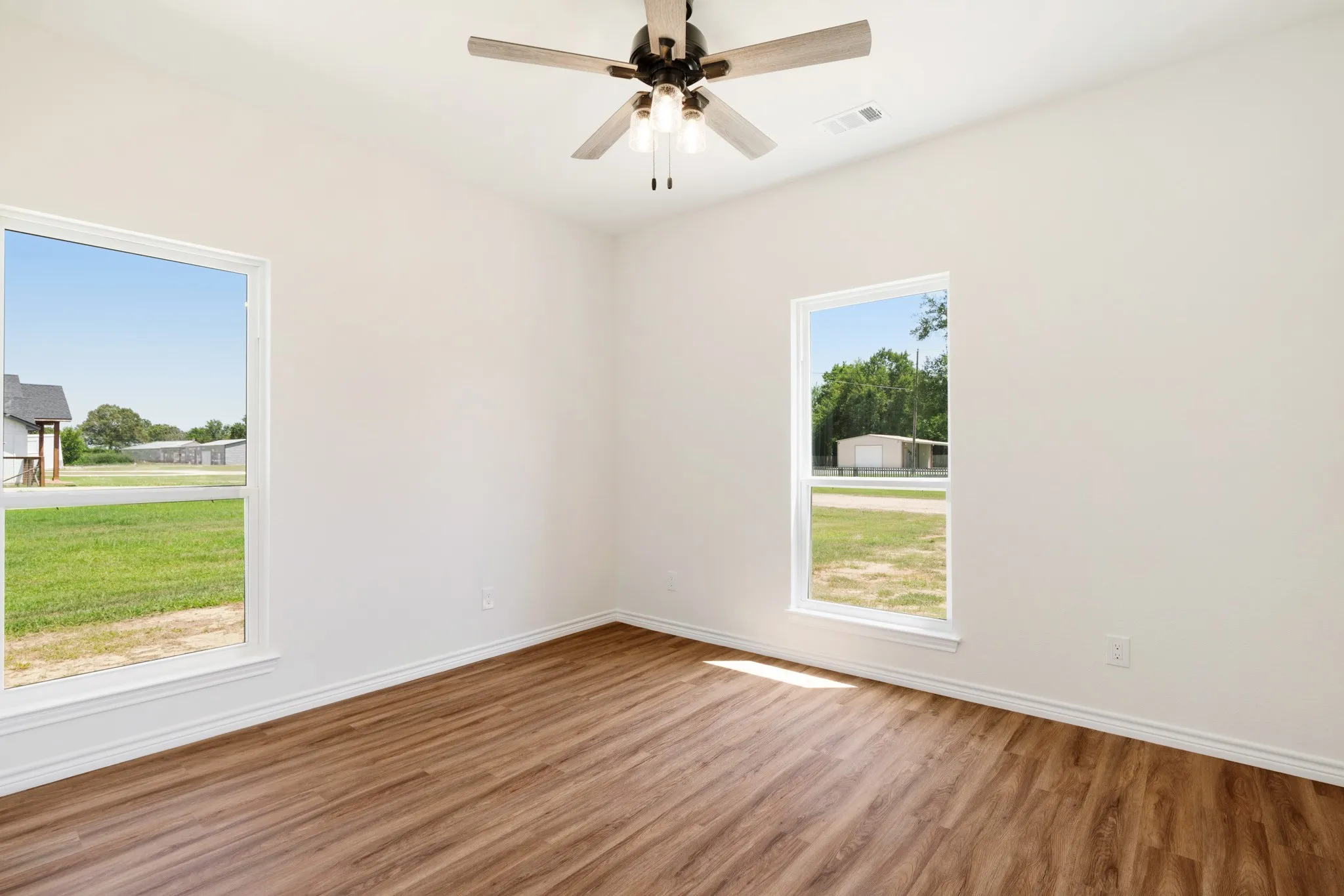 Single Family Residence For Sale in Lamar County , 705 Daniel Street, Blossom, Texas 75416, 3 Bedroom, 2 Bathroom, Garage spaces, 1,432 Sqft, built in 2026, mls#21338113, Real Estate Agent in Blossom, Homes For Sale in Lamar county, Homes For Sale in Blossom, Realtor in Blossom Texas, Real Estate Brokerage Independent Realty Texas, Luminita Cordes Realtor