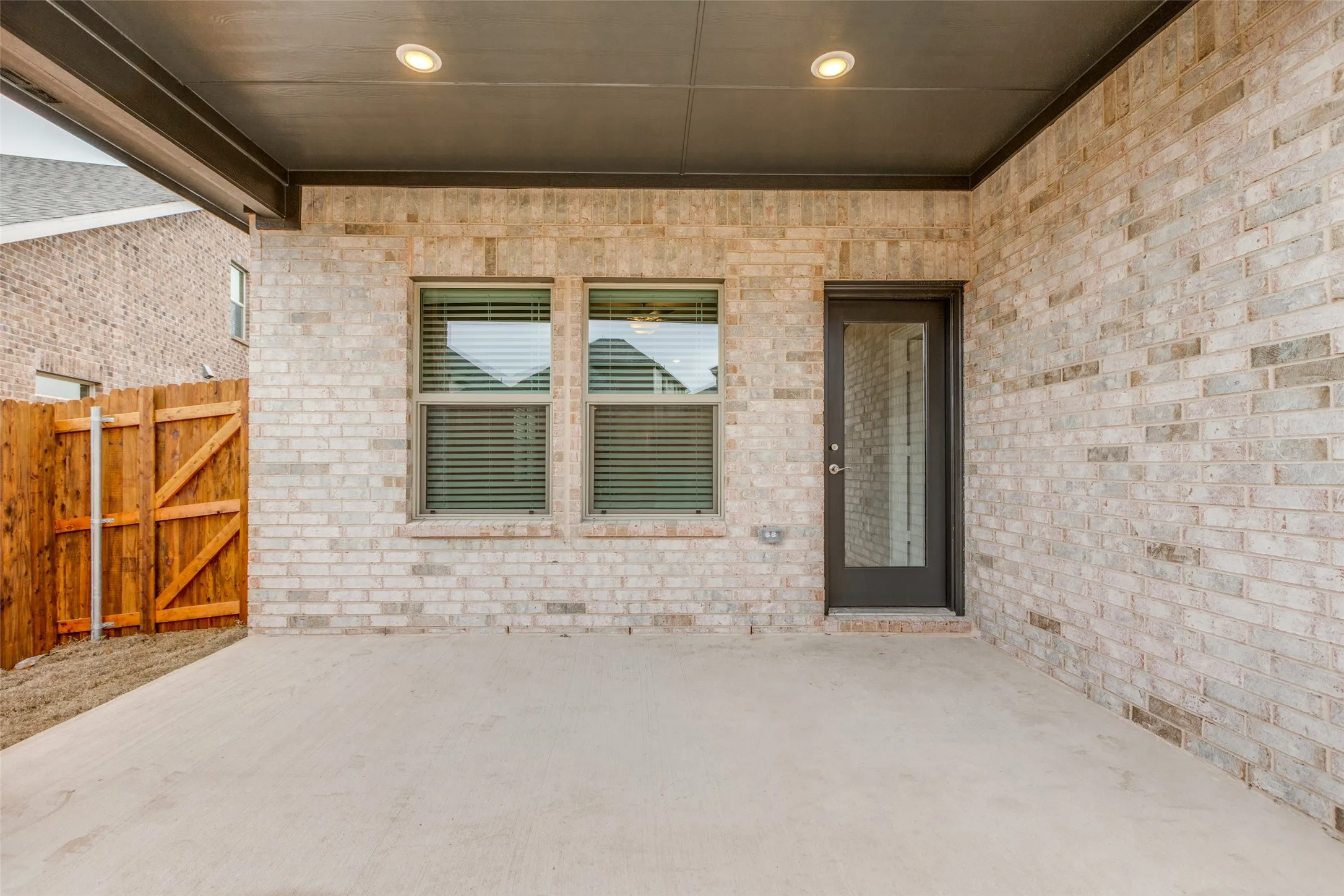Single Family Residence For Rent in Collin County , 4805 Everly Court, Princeton, Texas 75071, 3 Bedrooms, 2 Bathrooms, 2 Garage spaces, 1,552 Sqft, built in 2024, Price $2,195, mls#21338378, Real Estate Agent in Princeton, Homes For Rent in Collin county, Homes For Rent in Princeton, Realtor in Princeton Texas, Real Estate Brokerage Independent Realty Texas, Luminita Cordes Realtor
