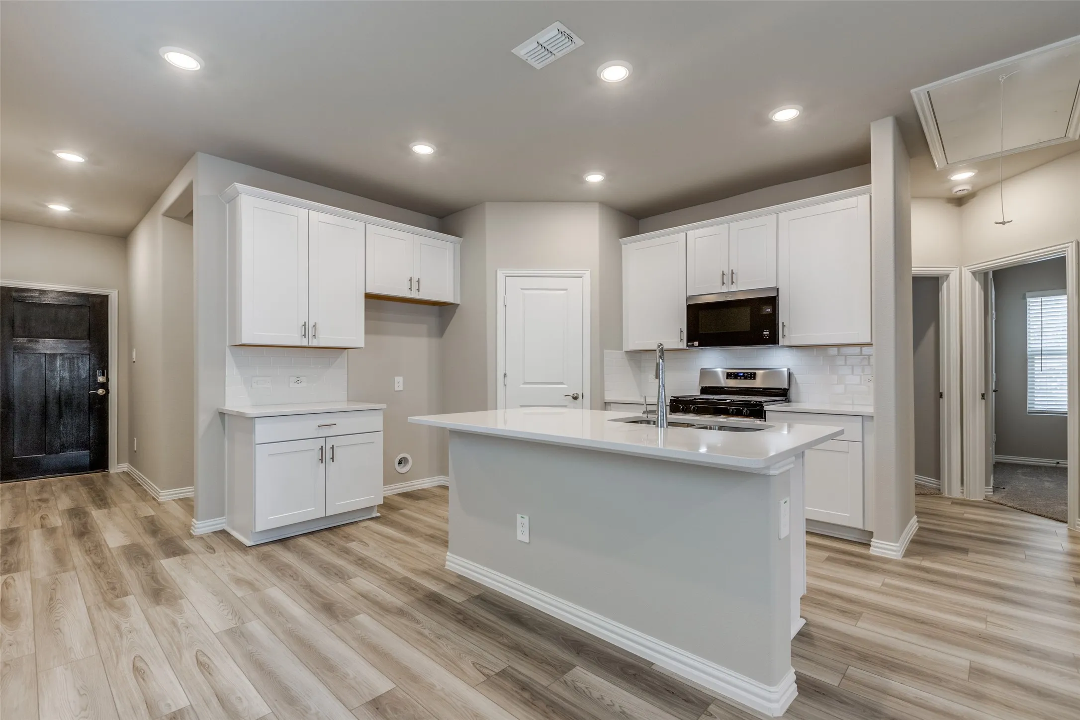 Single Family Residence For Rent in Collin County , 4805 Everly Court, Princeton, Texas 75071, 3 Bedrooms, 2 Bathrooms, 2 Garage spaces, 1,552 Sqft, built in 2024, Price $2,195, mls#21338378, Real Estate Agent in Princeton, Homes For Rent in Collin county, Homes For Rent in Princeton, Realtor in Princeton Texas, Real Estate Brokerage Independent Realty Texas, Luminita Cordes Realtor