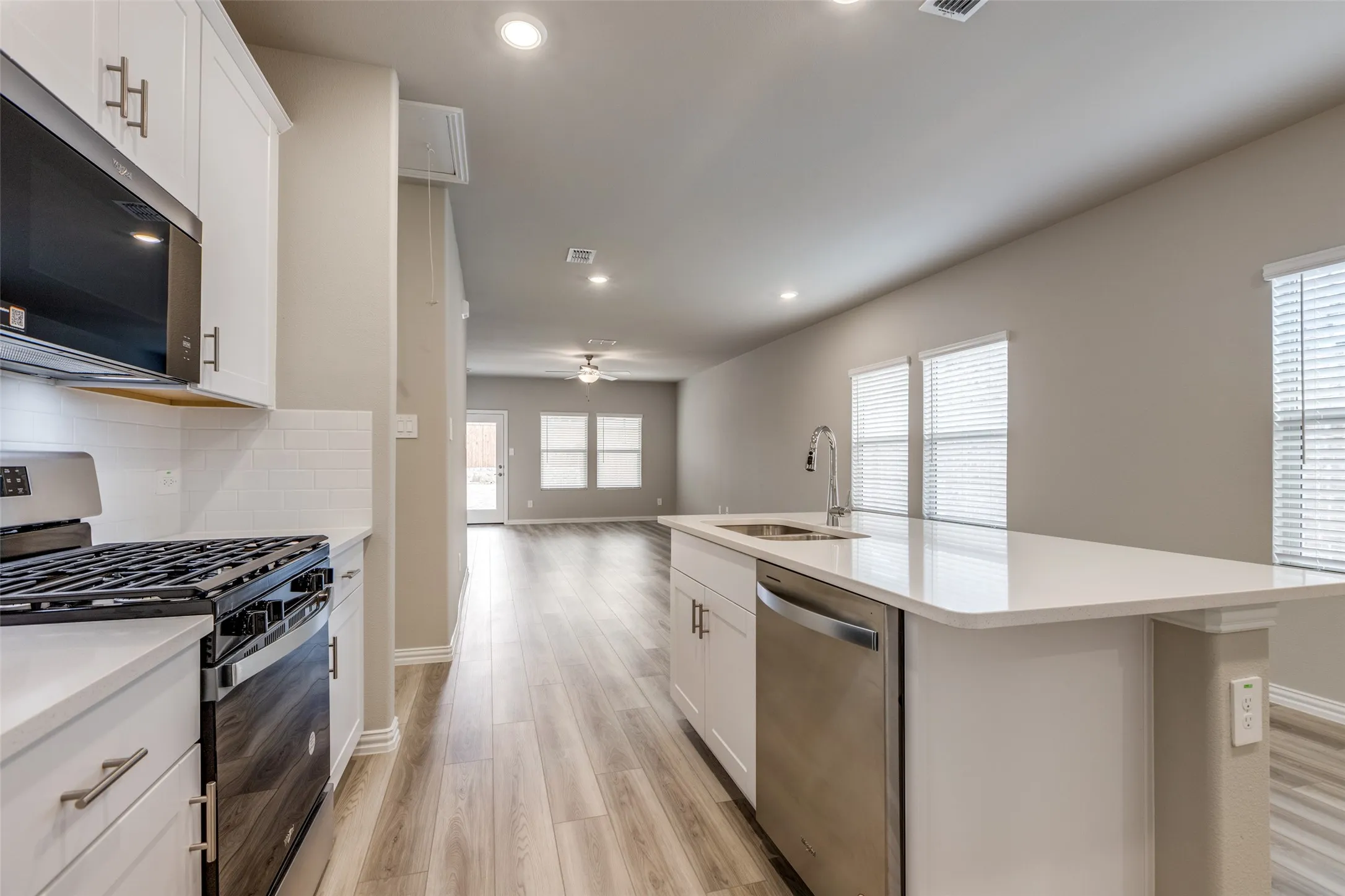 Single Family Residence For Rent in Collin County , 4805 Everly Court, Princeton, Texas 75071, 3 Bedrooms, 2 Bathrooms, 2 Garage spaces, 1,552 Sqft, built in 2024, Price $2,195, mls#21338378, Real Estate Agent in Princeton, Homes For Rent in Collin county, Homes For Rent in Princeton, Realtor in Princeton Texas, Real Estate Brokerage Independent Realty Texas, Luminita Cordes Realtor