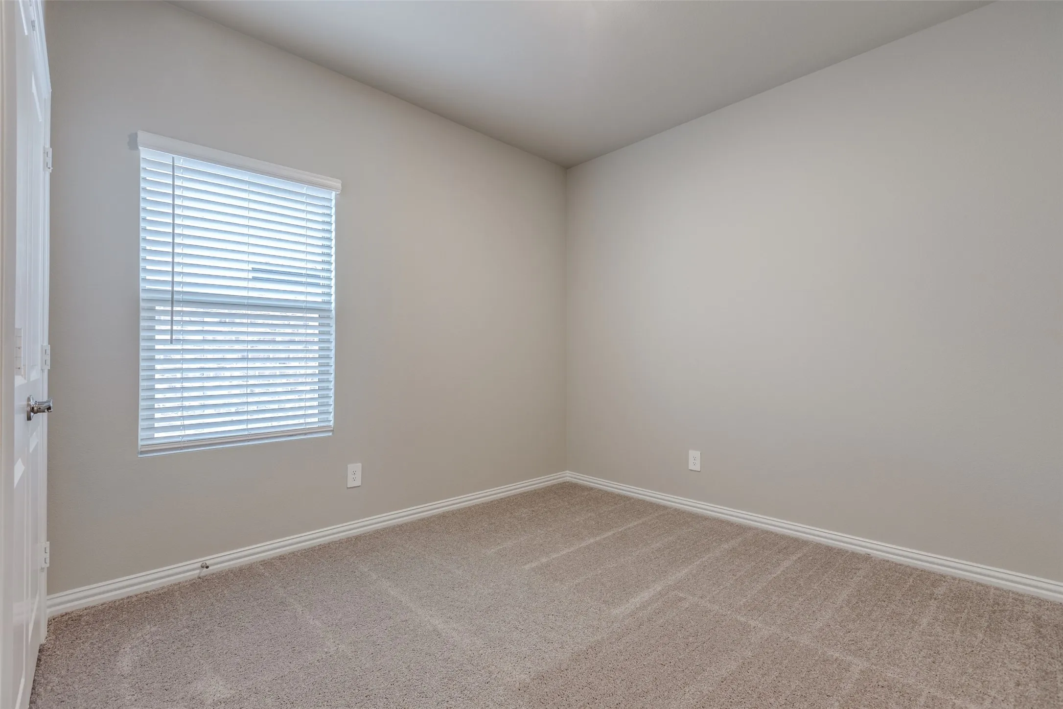 Single Family Residence For Rent in Collin County , 4805 Everly Court, Princeton, Texas 75071, 3 Bedrooms, 2 Bathrooms, 2 Garage spaces, 1,552 Sqft, built in 2024, Price $2,195, mls#21338378, Real Estate Agent in Princeton, Homes For Rent in Collin county, Homes For Rent in Princeton, Realtor in Princeton Texas, Real Estate Brokerage Independent Realty Texas, Luminita Cordes Realtor