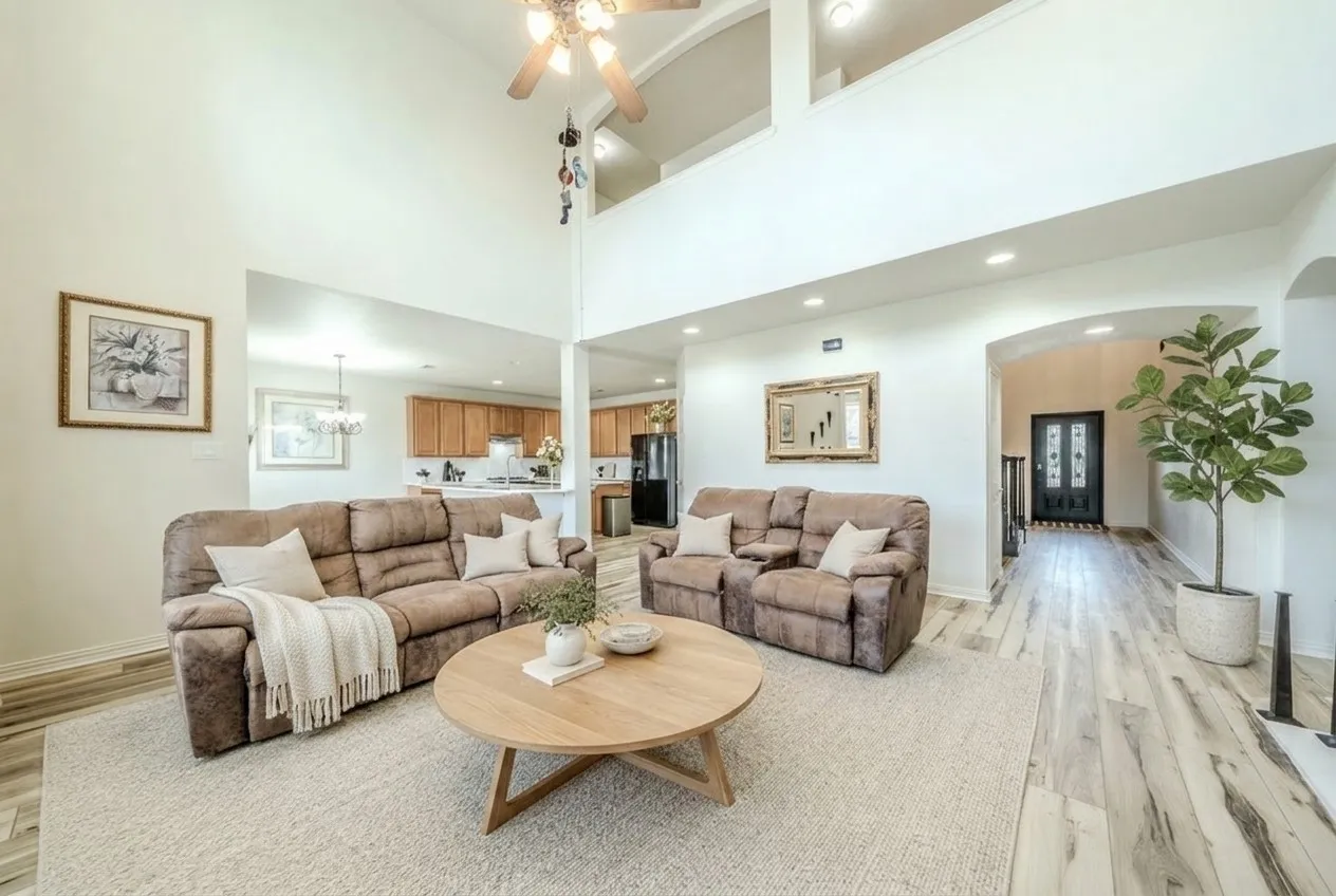 Single Family Residence For Sale in Collin County , 1026 Brentwood Drive, Murphy, Texas 75094, 4 Bedroom, 4 Bathroom, 3 Garage spaces, 3,641 Sqft, built in 2002, mls#21335119, Real Estate Agent in Murphy, Homes For Sale in Collin county, Homes For Sale in Murphy, Realtor in Murphy Texas, Real Estate Brokerage Independent Realty Texas, Luminita Cordes Realtor