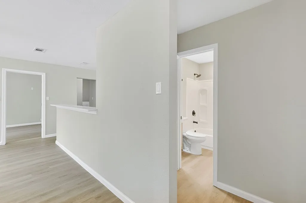 Single Family Residence For Sale in Morris County , 444 Bowie, Lone Star, Texas 75668, 4 Bedroom, 1 Bathroom, Garage spaces, 920 Sqft, built in 1955, mls#21318235, Real Estate Agent in Lone Star, Homes For Sale in Morris county, Homes For Sale in Lone Star, Realtor in Lone Star Texas, Real Estate Brokerage Independent Realty Texas, Luminita Cordes Realtor