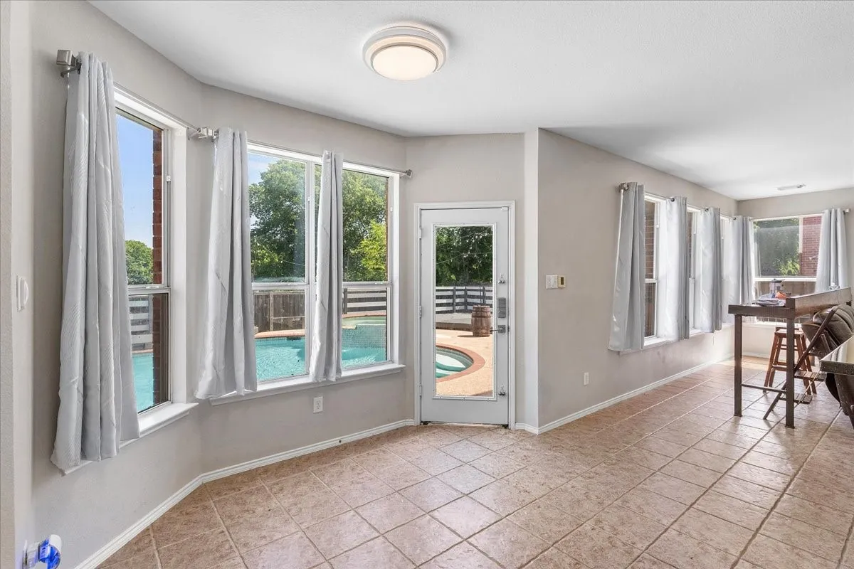 Single Family Residence For Sale in Collin County , 1013 Larkspur Drive, Allen, Texas 75002, 5 Bedroom, 3 Bathroom, 2 Garage spaces, 3,092 Sqft, built in 2001, mls#21318243, Real Estate Agent in Allen, Homes For Sale in Collin county, Homes For Sale in Allen, Realtor in Allen Texas, Real Estate Brokerage Independent Realty Texas, Luminita Cordes Realtor
