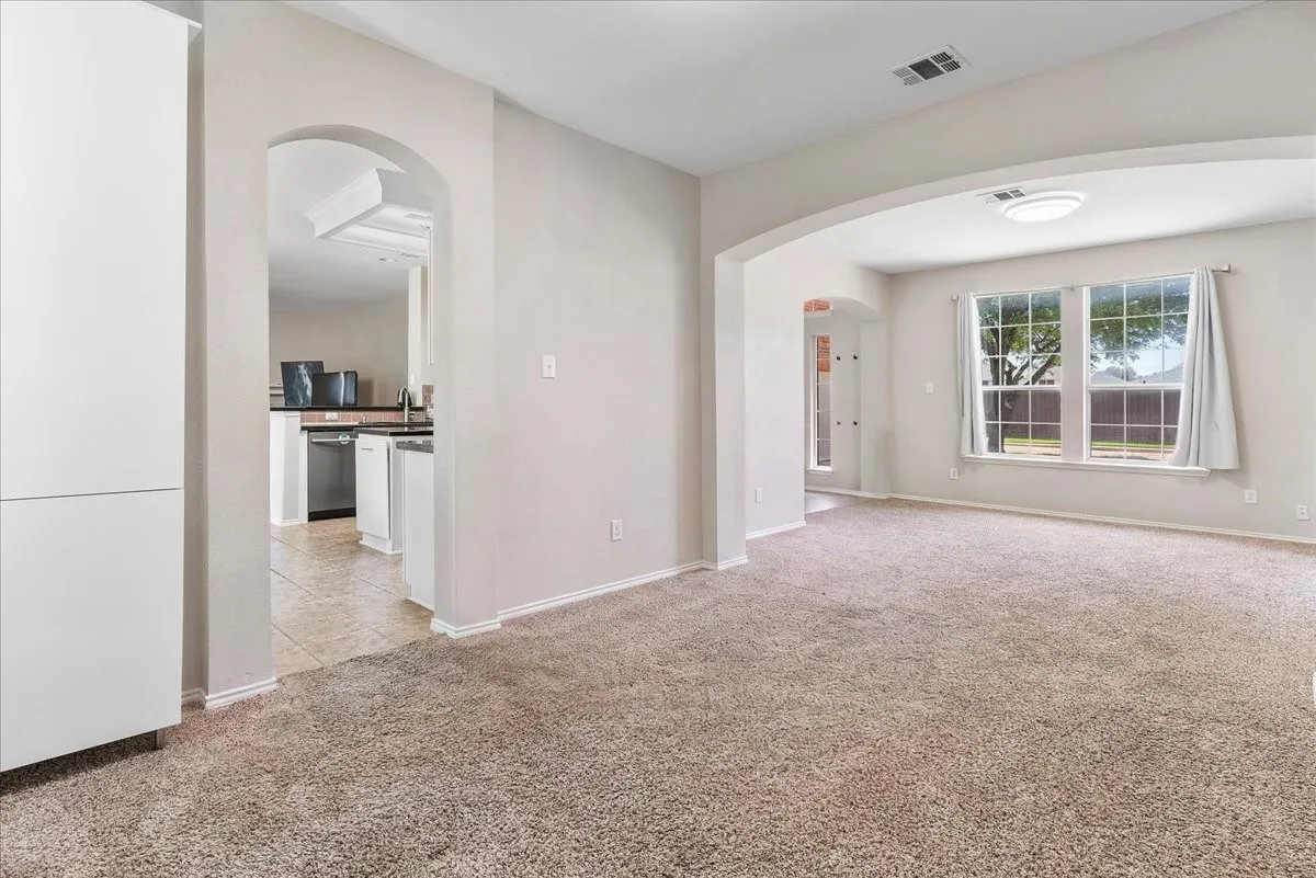 Single Family Residence For Sale in Collin County , 1013 Larkspur Drive, Allen, Texas 75002, 5 Bedroom, 3 Bathroom, 2 Garage spaces, 3,092 Sqft, built in 2001, mls#21318243, Real Estate Agent in Allen, Homes For Sale in Collin county, Homes For Sale in Allen, Realtor in Allen Texas, Real Estate Brokerage Independent Realty Texas, Luminita Cordes Realtor
