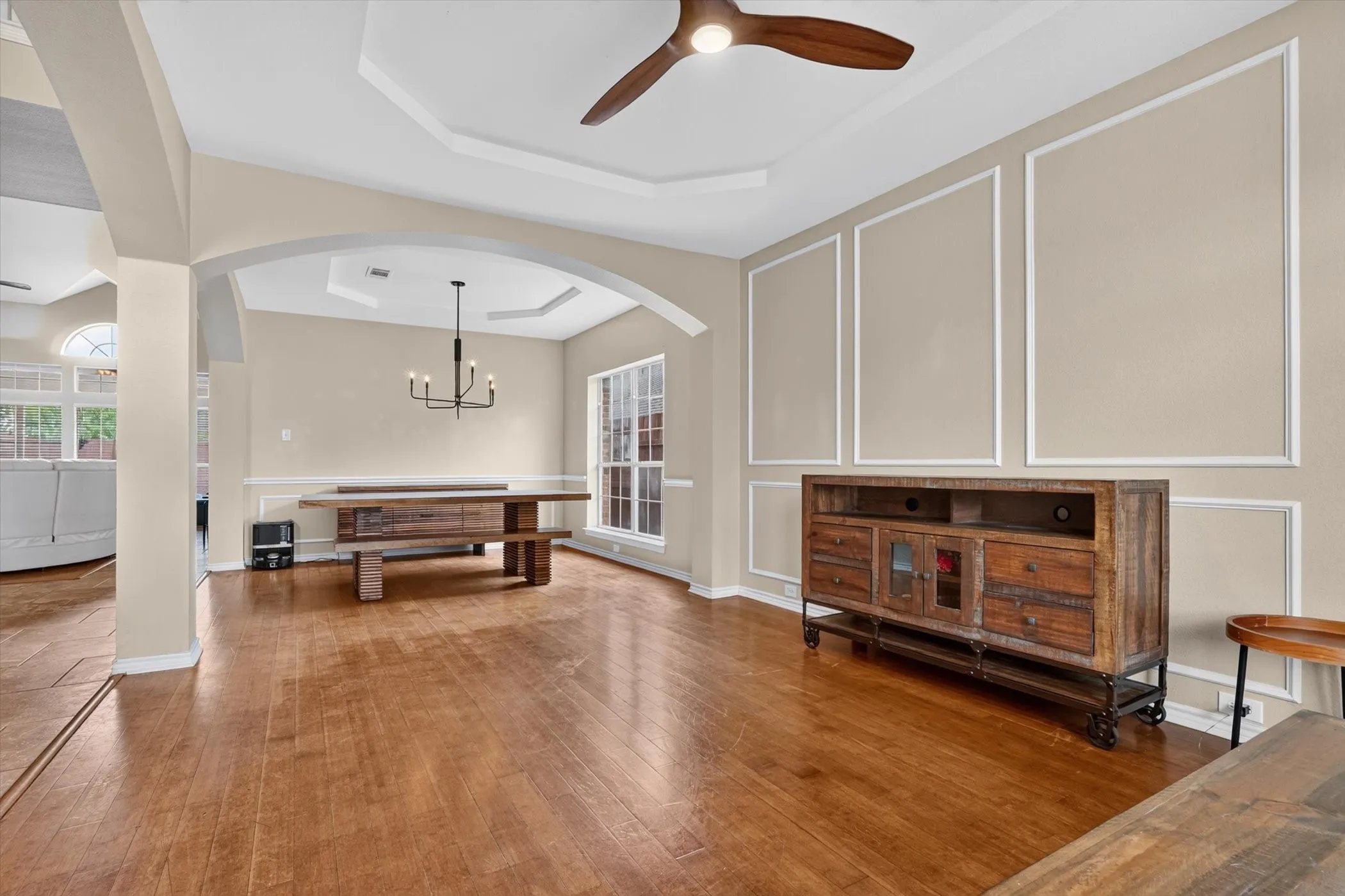 Single Family Residence For Sale in Tarrant County , 5425 Rolling Meadows Drive, Fort Worth, Texas 76123, 5 Bedroom, 4 Bathroom, 2 Garage spaces, 3,719 Sqft, built in 2003, mls#21333078, Real Estate Agent in Fort Worth, Homes For Sale in Tarrant county, Homes For Sale in Fort Worth, Realtor in Fort Worth Texas, Real Estate Brokerage Independent Realty Texas, Luminita Cordes Realtor