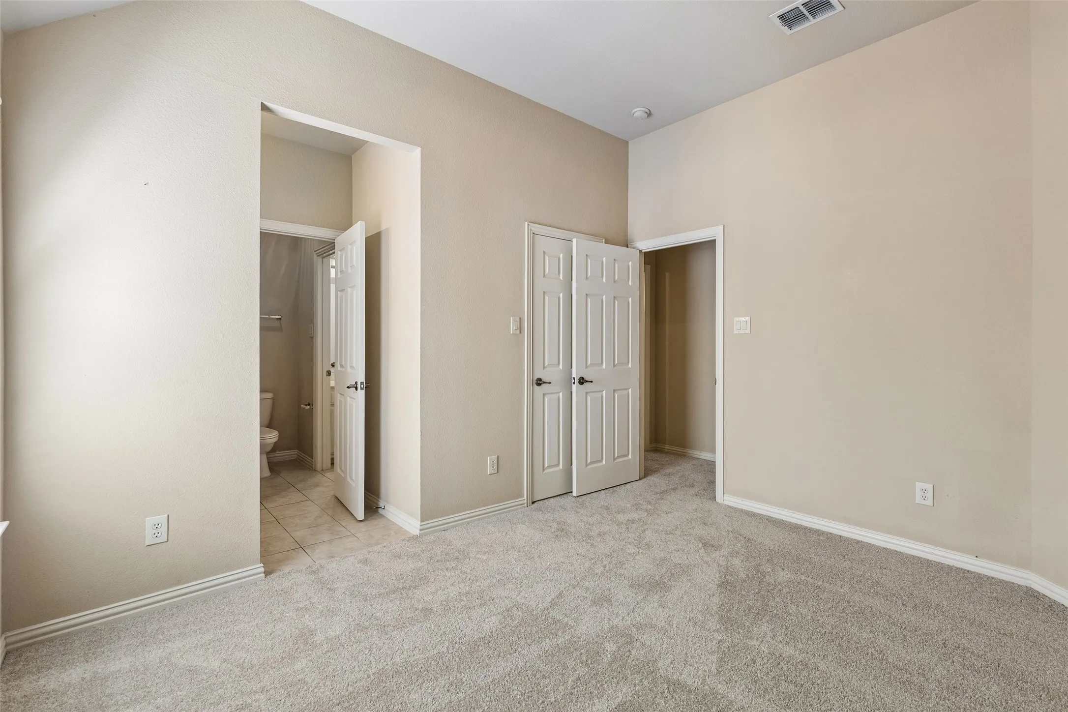 Single Family Residence For Sale in Collin County , 956 Cougar Drive, Allen, Texas 75013, 5 Bedroom, 4 Bathroom, 2 Garage spaces, 3,398 Sqft, built in 2007, mls#21336546, Real Estate Agent in Allen, Homes For Sale in Collin county, Homes For Sale in Allen, Realtor in Allen Texas, Real Estate Brokerage Independent Realty Texas, Luminita Cordes Realtor