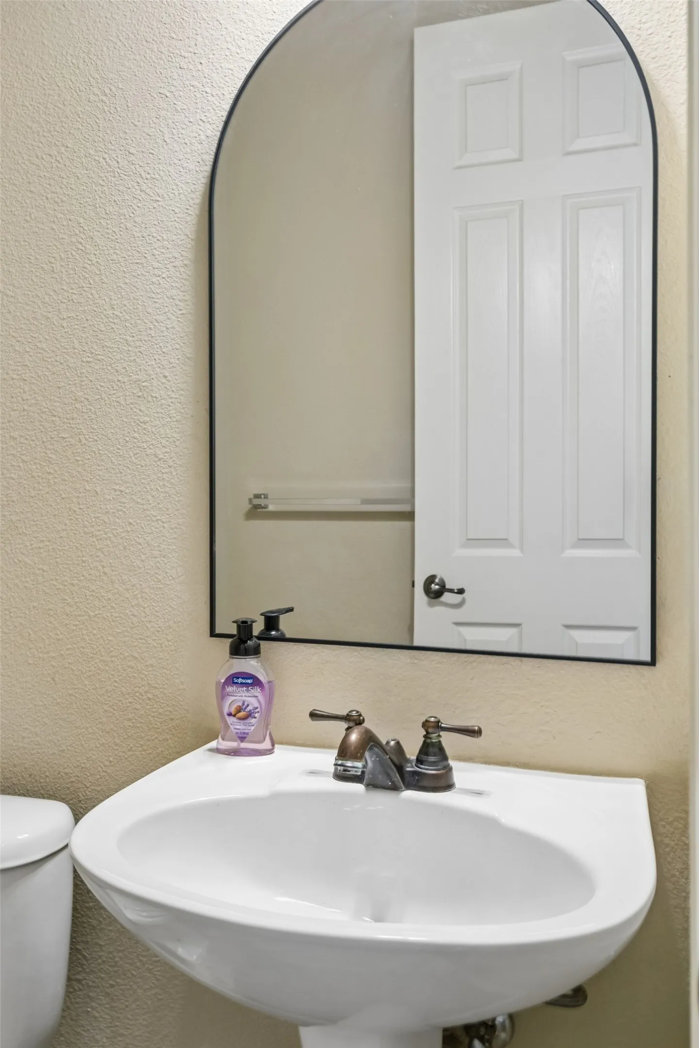 Single Family Residence For Sale in Collin County , 956 Cougar Drive, Allen, Texas 75013, 5 Bedroom, 4 Bathroom, 2 Garage spaces, 3,398 Sqft, built in 2007, mls#21336546, Real Estate Agent in Allen, Homes For Sale in Collin county, Homes For Sale in Allen, Realtor in Allen Texas, Real Estate Brokerage Independent Realty Texas, Luminita Cordes Realtor