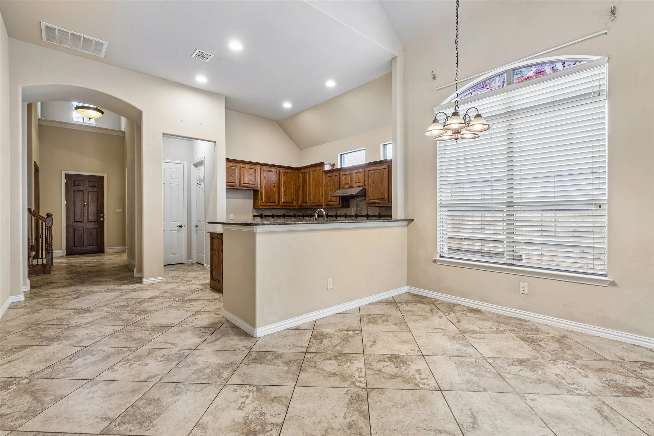 Single Family Residence For Sale in Collin County , 956 Cougar Drive, Allen, Texas 75013, 5 Bedroom, 4 Bathroom, 2 Garage spaces, 3,398 Sqft, built in 2007, mls#21336546, Real Estate Agent in Allen, Homes For Sale in Collin county, Homes For Sale in Allen, Realtor in Allen Texas, Real Estate Brokerage Independent Realty Texas, Luminita Cordes Realtor