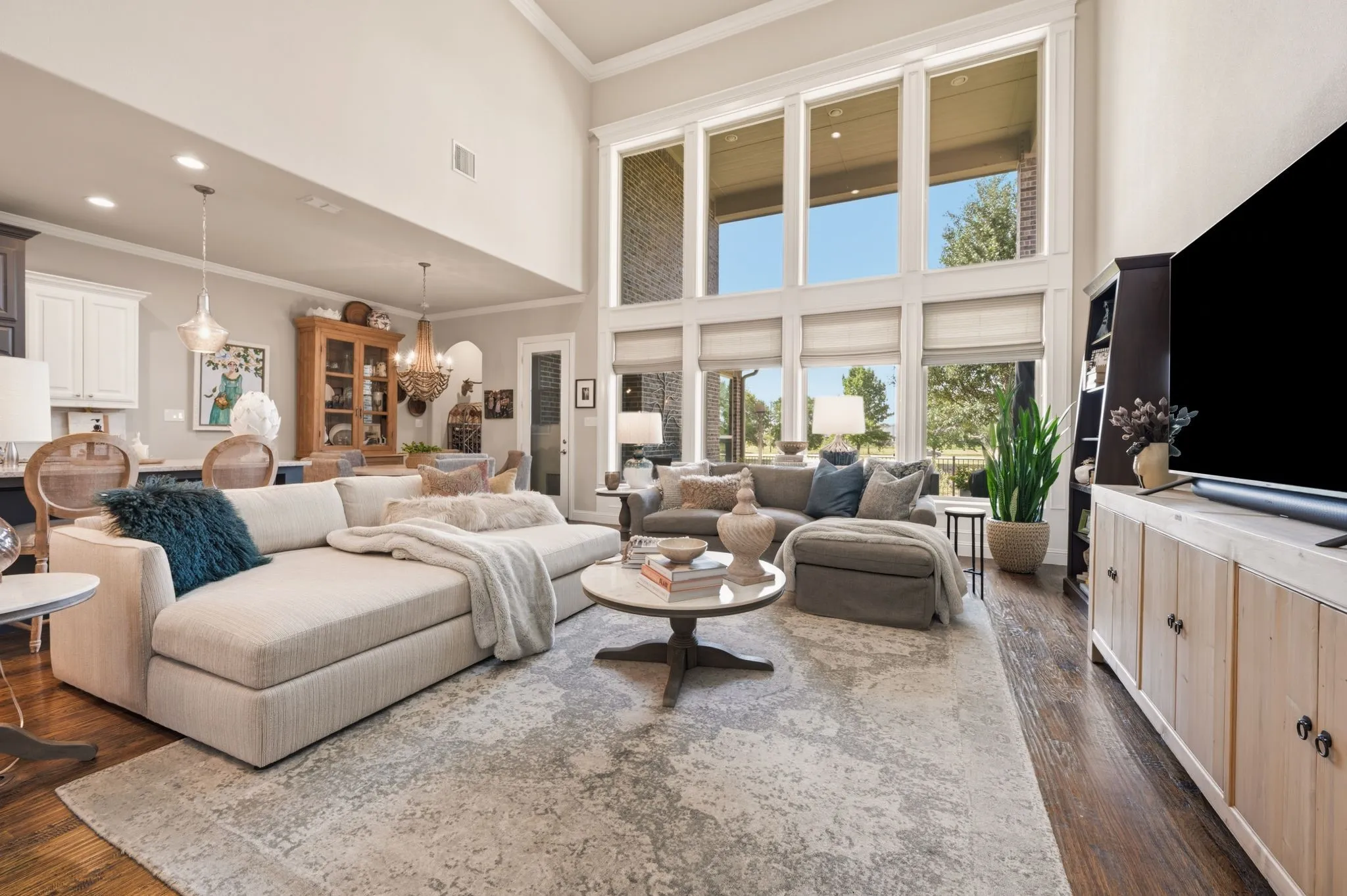 Floor to ceiling windows