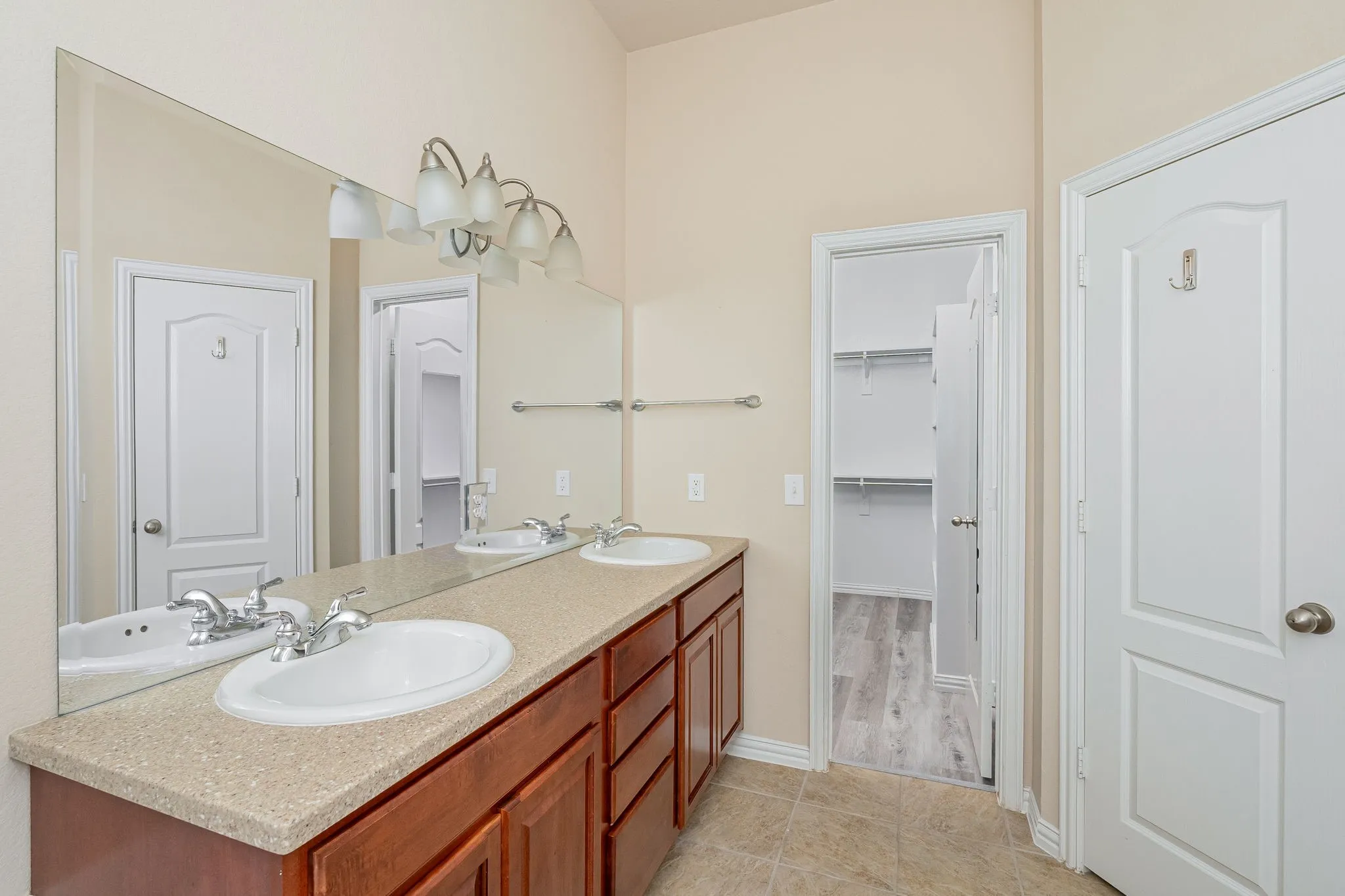 Single Family Residence For Rent in Collin County , 11085 Prescott Drive, Frisco, Texas 75033, 4 Bedroom, 4 Bathroom, 2 Garage spaces, 2,832 Sqft, built in 2004, mls#21338381, Real Estate Agent in Frisco, Homes For Rent in Collin county, Homes For Rent in Frisco, Realtor in Frisco Texas, Real Estate Brokerage Independent Realty Texas, Luminita Cordes Realtor