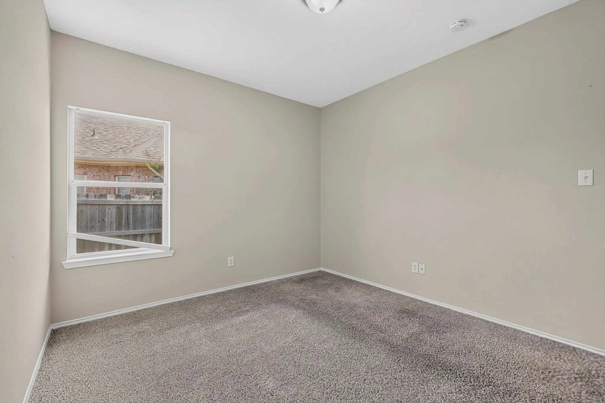 2nd Bedroom