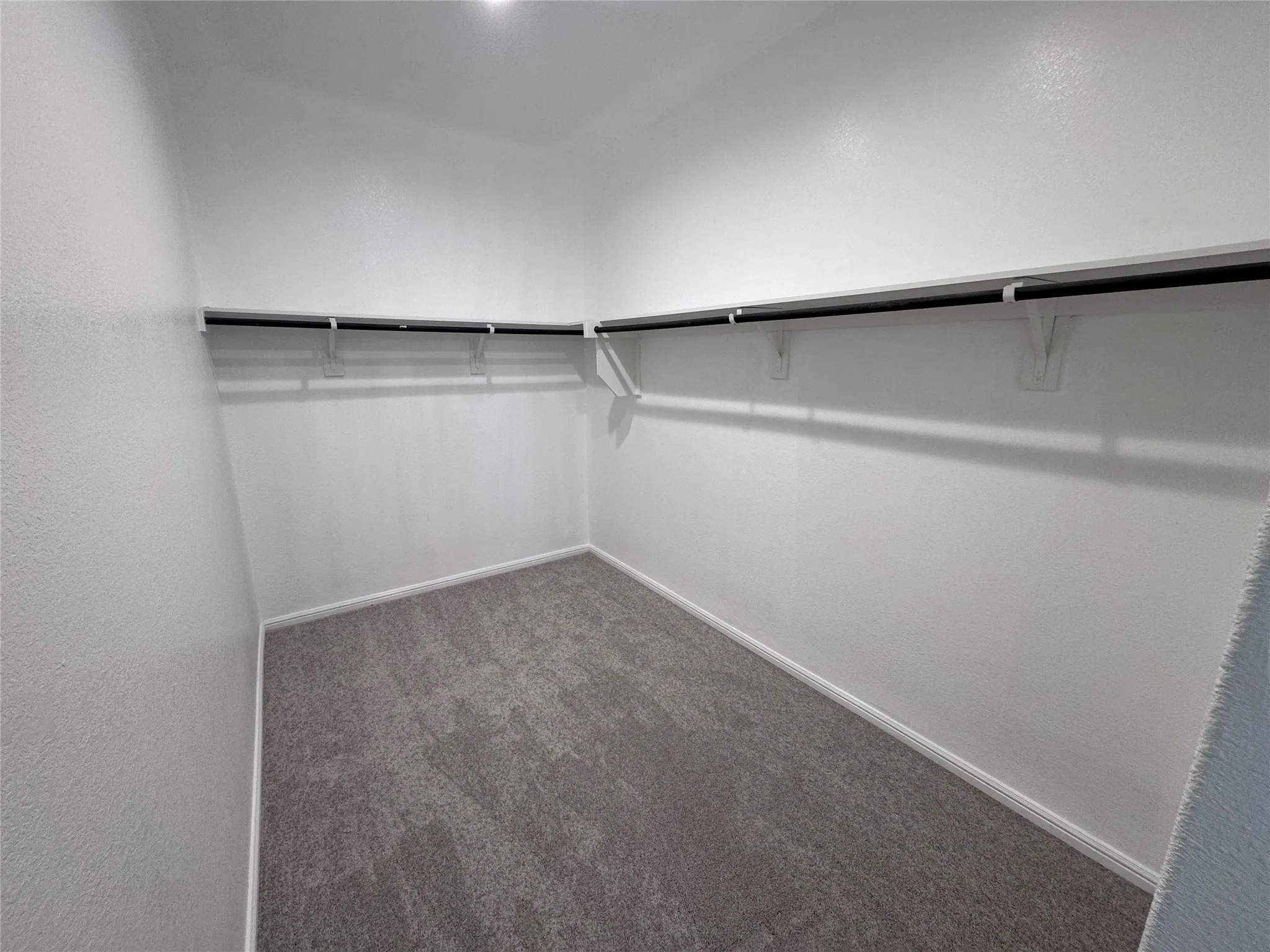 Single Family Residence For Rent in Tarrant County , 9312 Red Brush Trail, Fort Worth, Texas 76131, 5 Bedroom, 2 Bathroom, 2 Garage spaces, 2,146 Sqft, built in 2022, mls#21338370, Real Estate Agent in Fort Worth, Homes For Rent in Tarrant county, Homes For Rent in Fort Worth, Realtor in Fort Worth Texas, Real Estate Brokerage Independent Realty Texas, Luminita Cordes Realtor