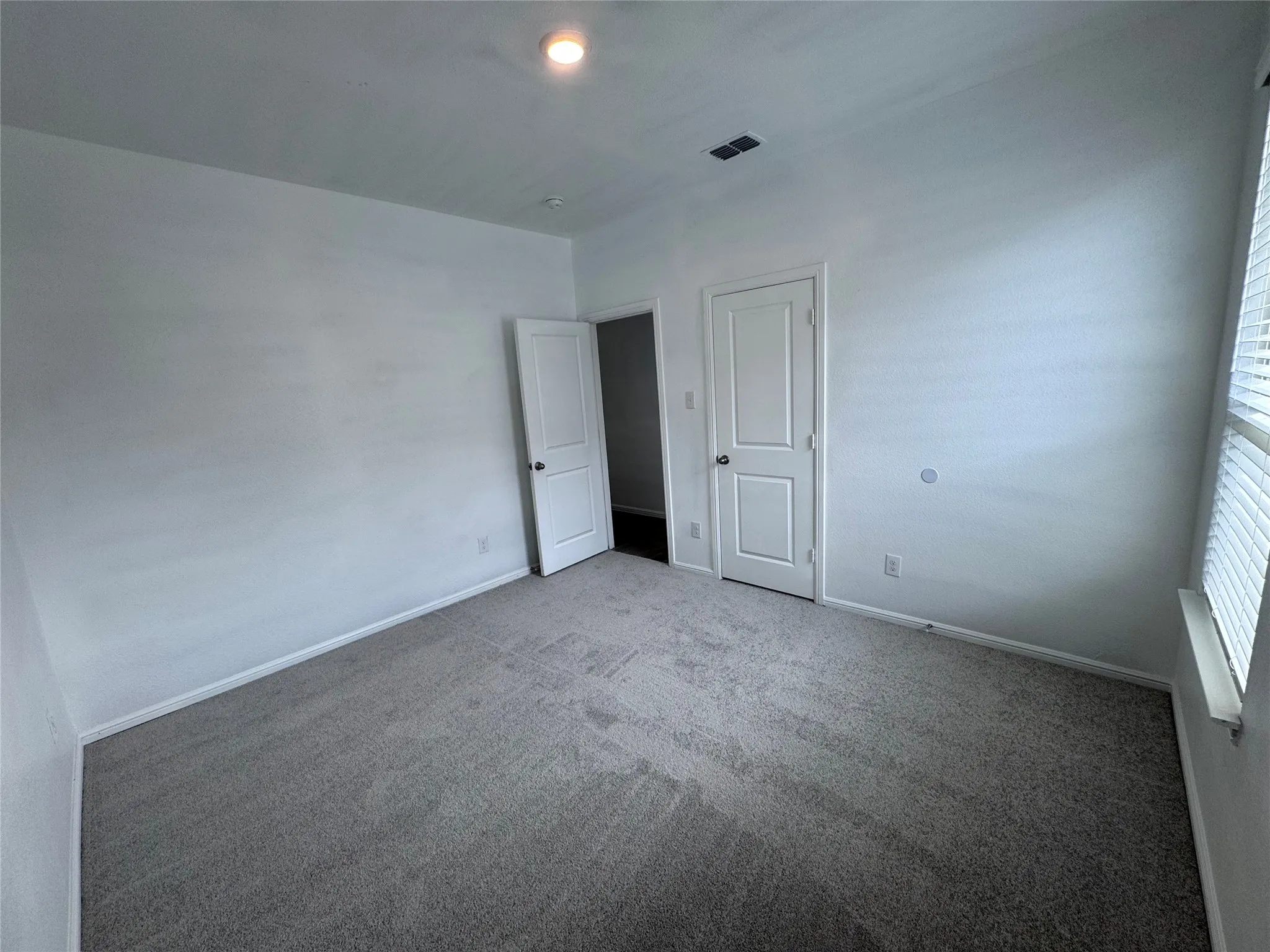 Single Family Residence For Rent in Tarrant County , 9312 Red Brush Trail, Fort Worth, Texas 76131, 5 Bedroom, 2 Bathroom, 2 Garage spaces, 2,146 Sqft, built in 2022, mls#21338370, Real Estate Agent in Fort Worth, Homes For Rent in Tarrant county, Homes For Rent in Fort Worth, Realtor in Fort Worth Texas, Real Estate Brokerage Independent Realty Texas, Luminita Cordes Realtor