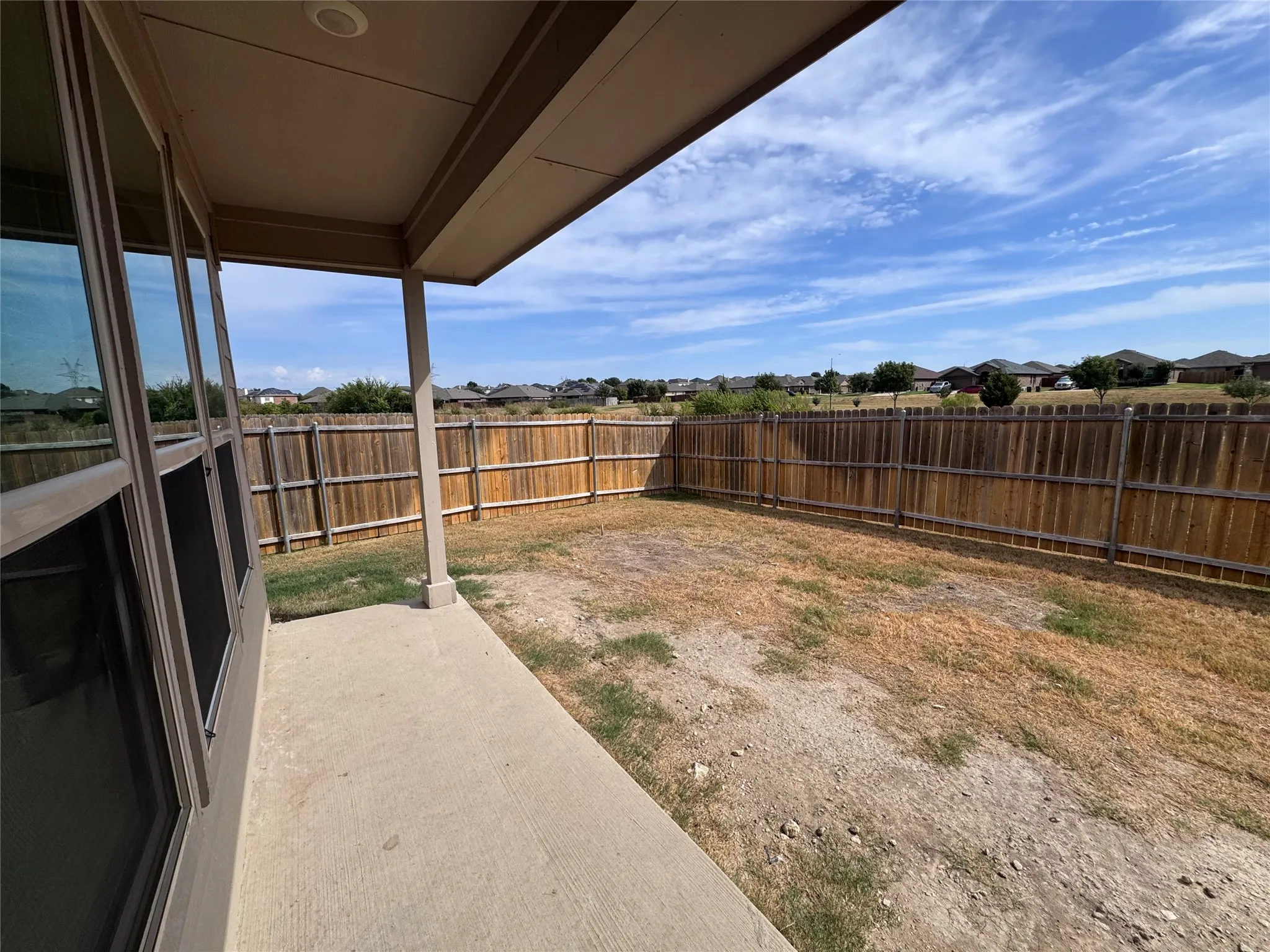 Single Family Residence For Rent in Tarrant County , 9312 Red Brush Trail, Fort Worth, Texas 76131, 5 Bedroom, 2 Bathroom, 2 Garage spaces, 2,146 Sqft, built in 2022, mls#21338370, Real Estate Agent in Fort Worth, Homes For Rent in Tarrant county, Homes For Rent in Fort Worth, Realtor in Fort Worth Texas, Real Estate Brokerage Independent Realty Texas, Luminita Cordes Realtor