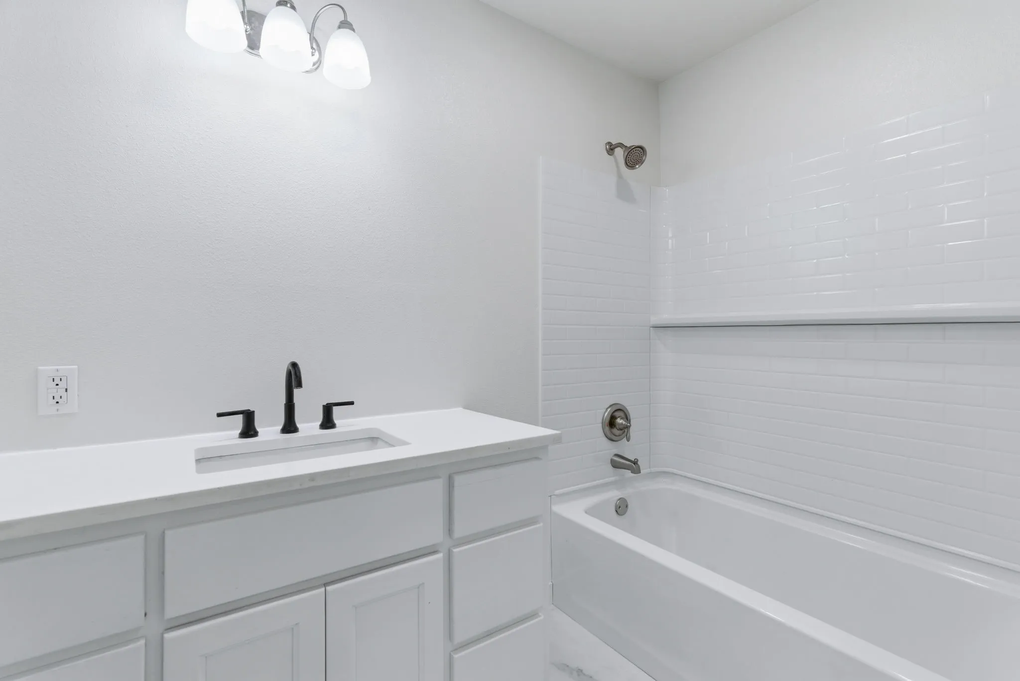 Single Family Residence For Sale in Tarrant County , 8816 Spaugh Court, White Settlement, Texas 76108, 3 Bedrooms, 2 Bathrooms, Garage spaces, 950 Sqft, built in 1955, Price $220,000, mls#21337117, Real Estate Agent in White Settlement, Homes For Sale in Tarrant county, Homes For Sale in White Settlement, Realtor in White Settlement Texas, Real Estate Brokerage Independent Realty Texas, Luminita Cordes Realtor