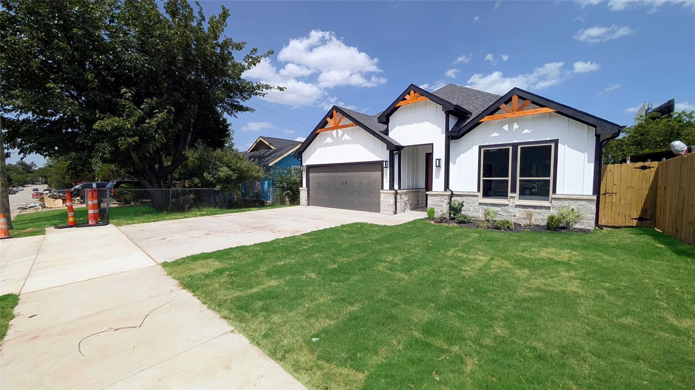 Single Family Residence For Sale in Tarrant County , 2825 S Grove Street, Fort Worth, Texas 76104, 4 Bedroom, 3 Bathroom, 2 Garage spaces, 1,976 Sqft, built in 2026, mls#21338362, Real Estate Agent in Fort Worth, Homes For Sale in Tarrant county, Homes For Sale in Fort Worth, Realtor in Fort Worth Texas, Real Estate Brokerage Independent Realty Texas, Luminita Cordes Realtor