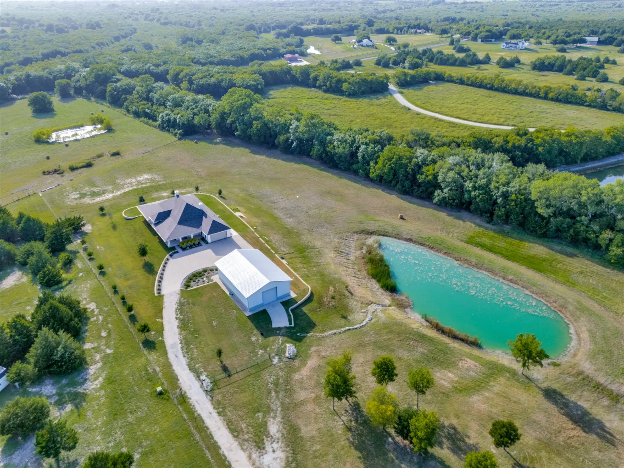Farm For Sale in Collin County , 16755 County Road 566, Farmersville, Texas 75442, 3 Bedroom, 5 Bathroom, 2 Garage spaces, 3,003 Sqft, built in 2021, mls#21336289, Real Estate Agent in Farmersville, Homes For Sale in Collin county, Homes For Sale in Farmersville, Realtor in Farmersville Texas, Real Estate Brokerage Independent Realty Texas, Luminita Cordes Realtor