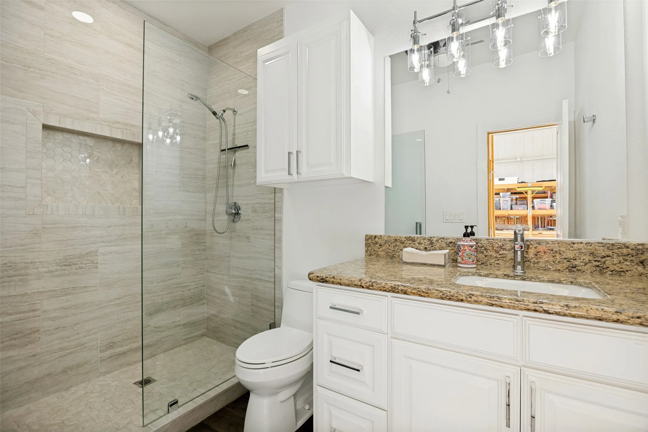 Shop bathroom