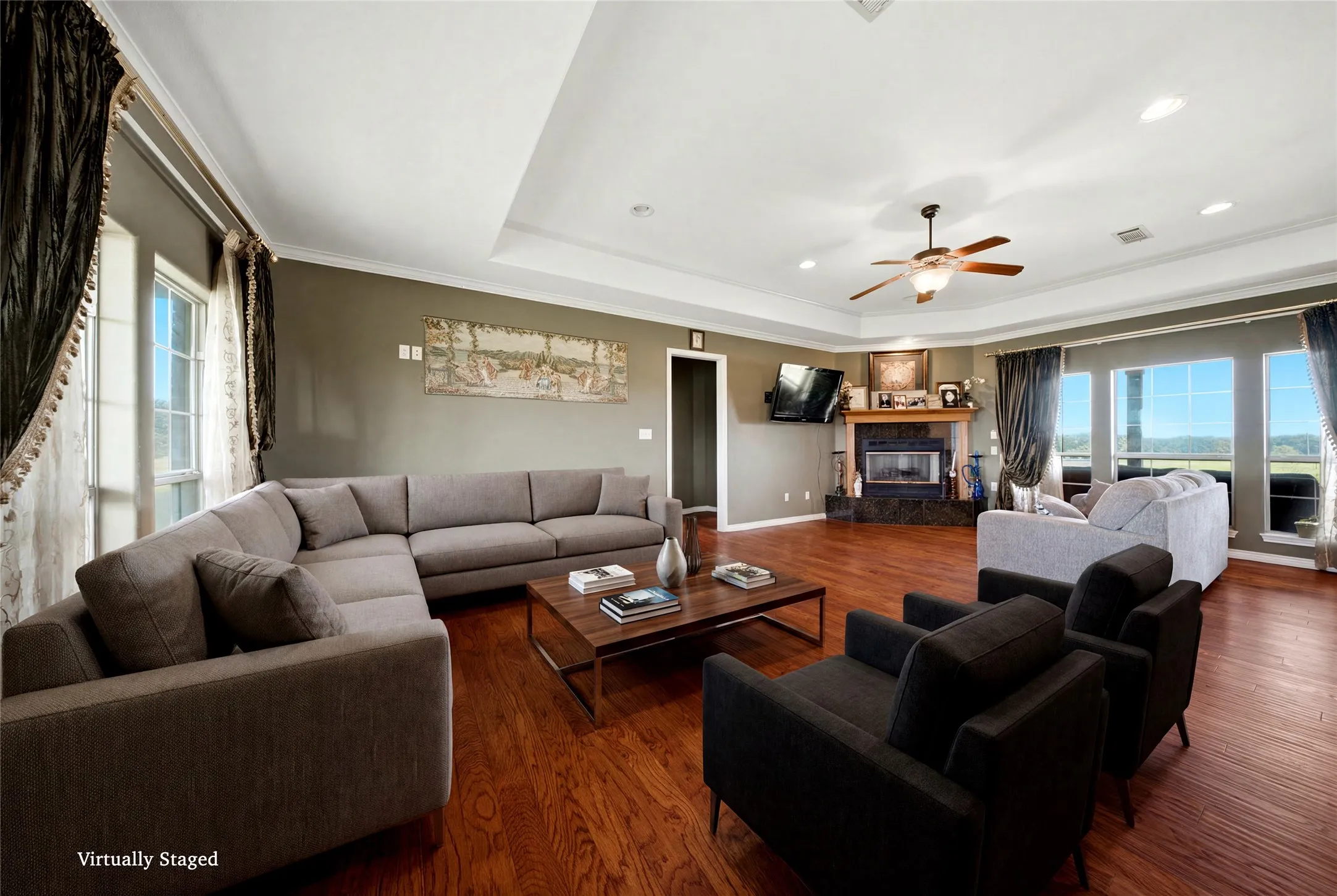 Single Family Residence For Sale in Cooke County , 783 County Road 121, Gainesville, Texas 76240, 4 Bedroom, 3 Bathroom, 2 Garage spaces, 2,266 Sqft, built in 2009, Price $1,250,000, mls#21332920, Real Estate Agent in Gainesville, Homes For Sale in Cooke county, Homes For Sale in Gainesville, Realtor in Gainesville Texas, Real Estate Brokerage Independent Realty Texas, Luminita Cordes Realtor