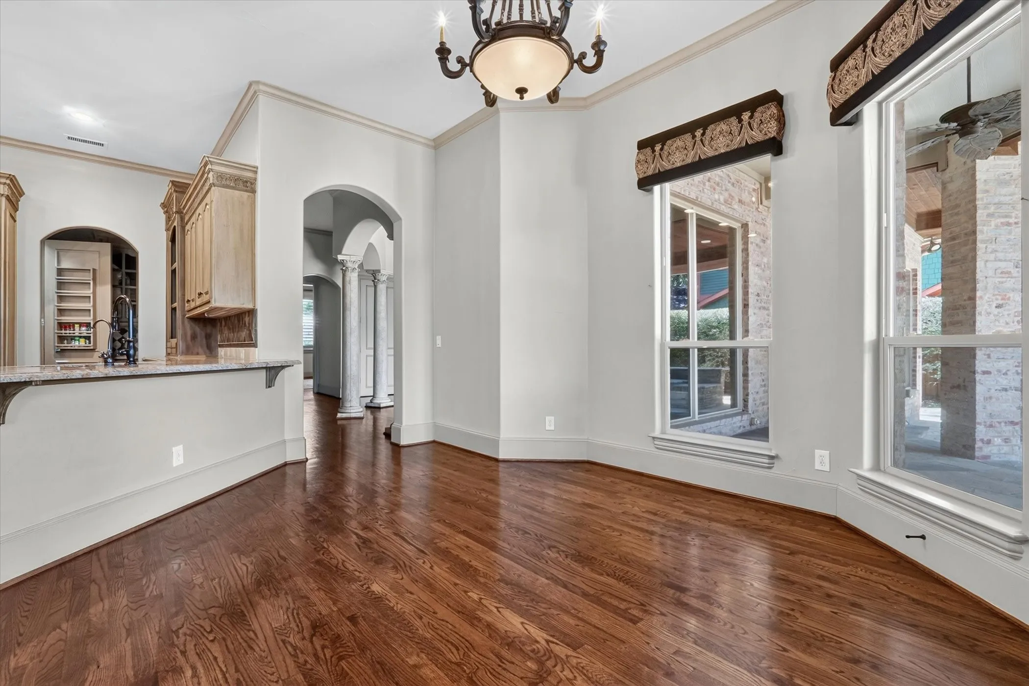 Single Family Residence For Sale in Dallas County , 6032 Burgundy Road, Dallas, Texas 75230, 5 Bedroom, 6 Bathroom, 3 Garage spaces, 5,749 Sqft, built in 2005, mls#21338454, Real Estate Agent in Dallas, Homes For Sale in Dallas county, Homes For Sale in Dallas, Realtor in Dallas Texas, Real Estate Brokerage Independent Realty Texas, Luminita Cordes Realtor