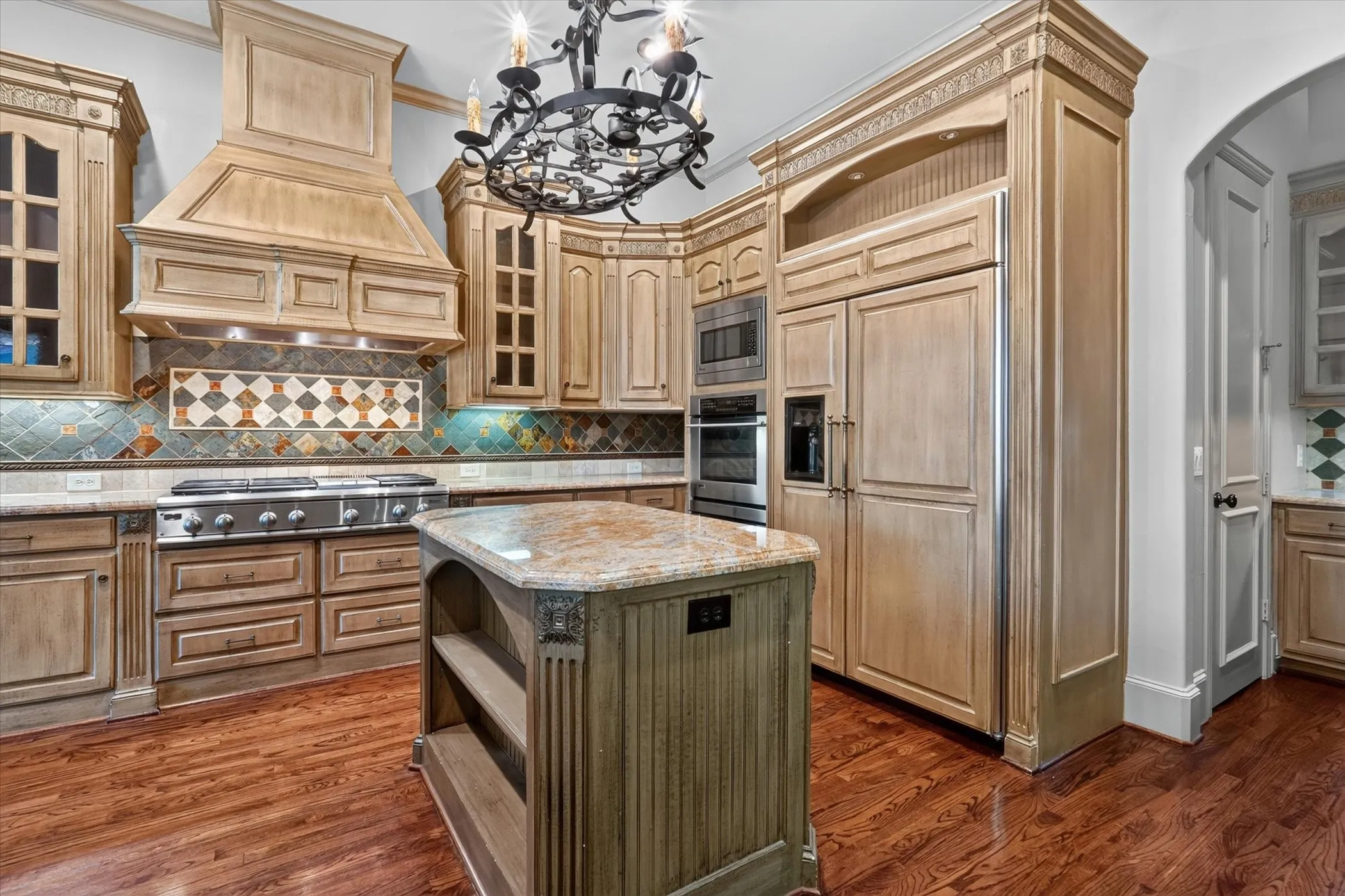 Single Family Residence For Sale in Dallas County , 6032 Burgundy Road, Dallas, Texas 75230, 5 Bedroom, 6 Bathroom, 3 Garage spaces, 5,749 Sqft, built in 2005, mls#21338454, Real Estate Agent in Dallas, Homes For Sale in Dallas county, Homes For Sale in Dallas, Realtor in Dallas Texas, Real Estate Brokerage Independent Realty Texas, Luminita Cordes Realtor
