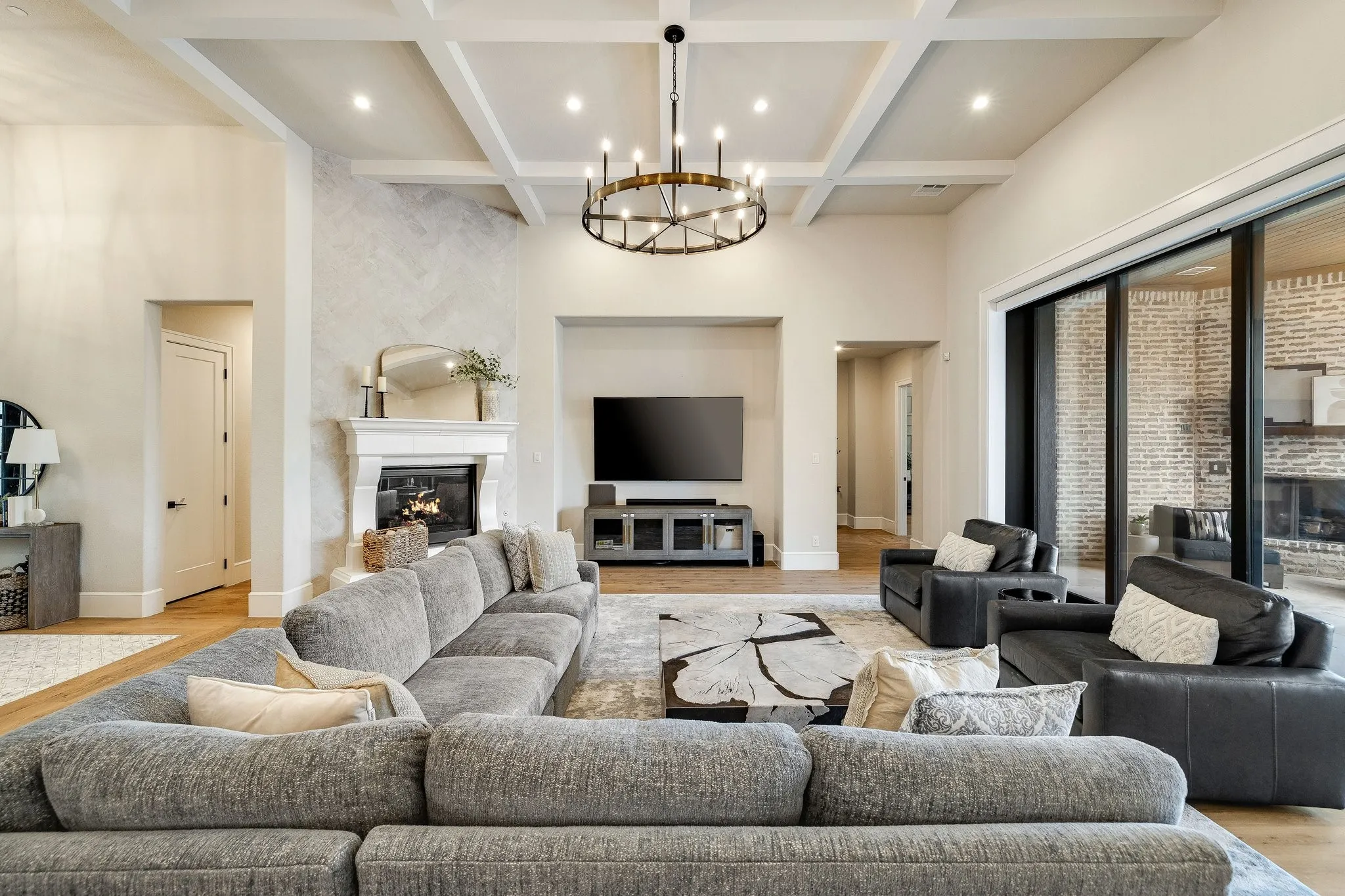 Single Family Residence For Sale in Collin County , 660 Louise Drive, Fairview, Texas 75069, 7 Bedroom, 9 Bathroom, 5 Garage spaces, 6,536 Sqft, built in 2020, mls#21338441, Real Estate Agent in Fairview, Homes For Sale in Collin county, Homes For Sale in Fairview, Realtor in Fairview Texas, Real Estate Brokerage Independent Realty Texas, Luminita Cordes Realtor