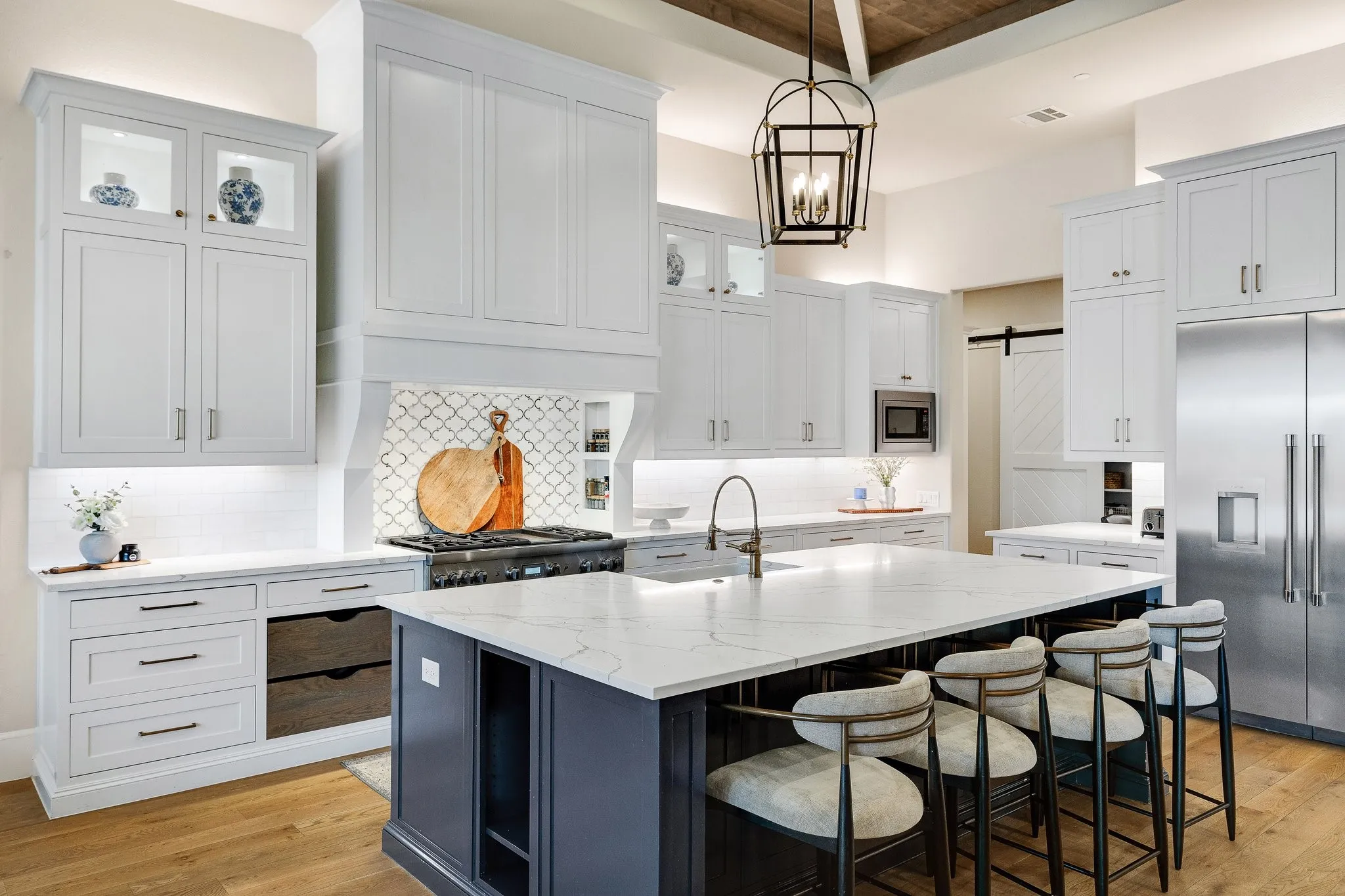 Single Family Residence For Sale in Collin County , 660 Louise Drive, Fairview, Texas 75069, 7 Bedroom, 9 Bathroom, 5 Garage spaces, 6,536 Sqft, built in 2020, mls#21338441, Real Estate Agent in Fairview, Homes For Sale in Collin county, Homes For Sale in Fairview, Realtor in Fairview Texas, Real Estate Brokerage Independent Realty Texas, Luminita Cordes Realtor