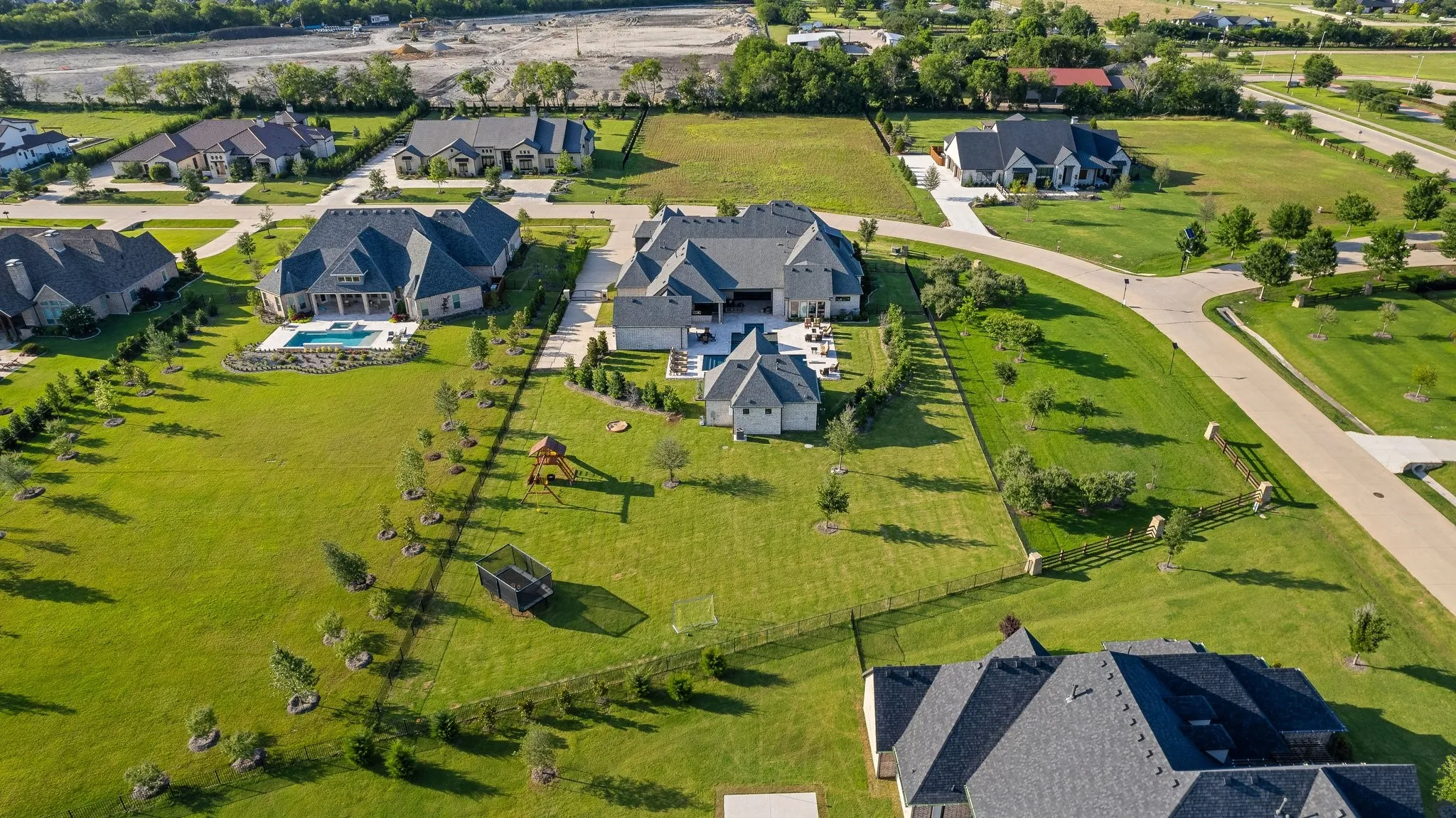 Single Family Residence For Sale in Collin County , 660 Louise Drive, Fairview, Texas 75069, 7 Bedroom, 9 Bathroom, 5 Garage spaces, 6,536 Sqft, built in 2020, mls#21338441, Real Estate Agent in Fairview, Homes For Sale in Collin county, Homes For Sale in Fairview, Realtor in Fairview Texas, Real Estate Brokerage Independent Realty Texas, Luminita Cordes Realtor