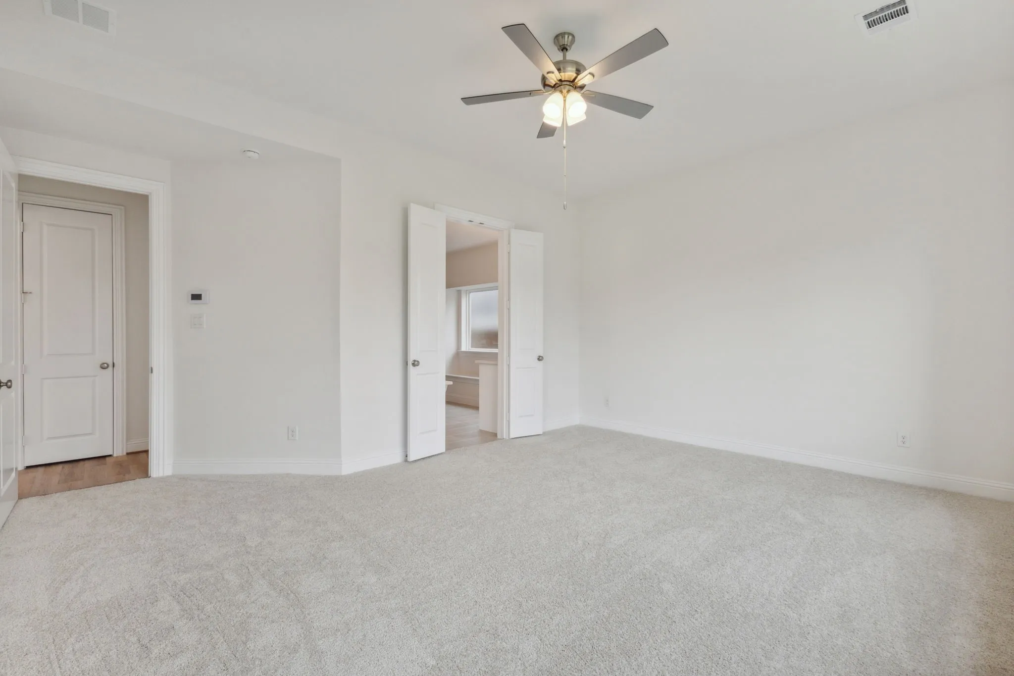 Single Family Residence For Sale in Ellis County , 2830 Shane Drive, Midlothian, Texas 76065, 5 Bedroom, 5 Bathroom, 3 Garage spaces, 4,226 Sqft, built in 2026, mls#21338523, Real Estate Agent in Midlothian, Homes For Sale in Ellis county, Homes For Sale in Midlothian, Realtor in Midlothian Texas, Real Estate Brokerage Independent Realty Texas, Luminita Cordes Realtor