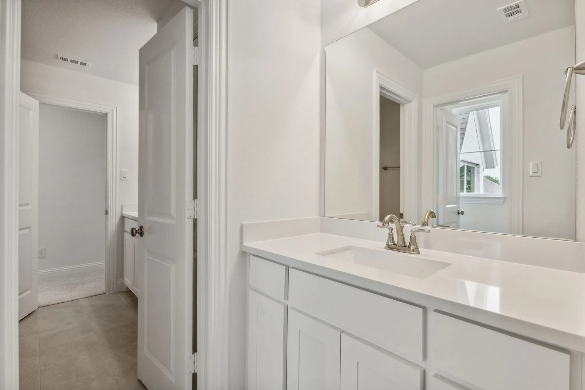 Single Family Residence For Sale in Ellis County , 2830 Shane Drive, Midlothian, Texas 76065, 5 Bedroom, 5 Bathroom, 3 Garage spaces, 4,226 Sqft, built in 2026, mls#21338523, Real Estate Agent in Midlothian, Homes For Sale in Ellis county, Homes For Sale in Midlothian, Realtor in Midlothian Texas, Real Estate Brokerage Independent Realty Texas, Luminita Cordes Realtor