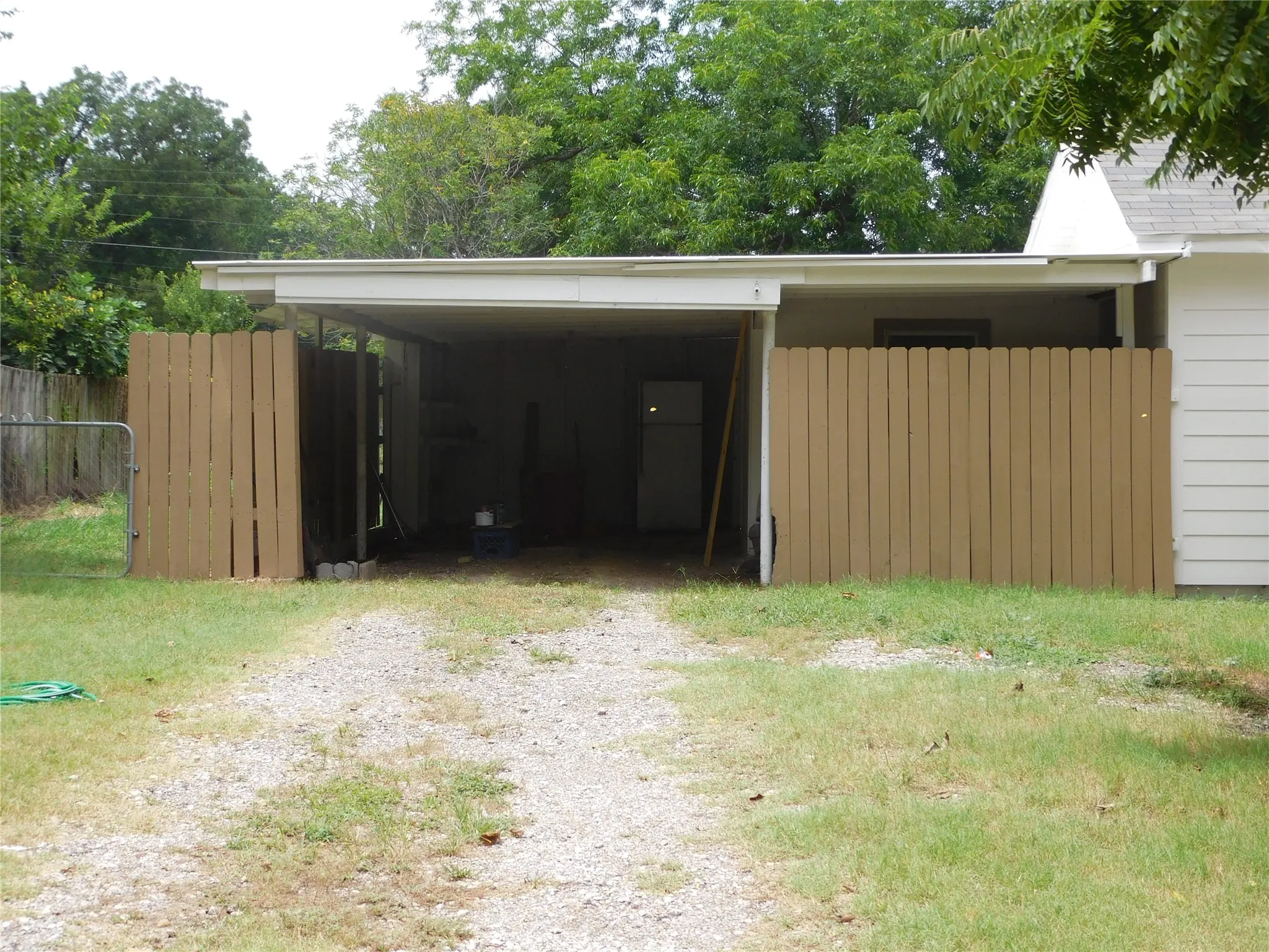 carport