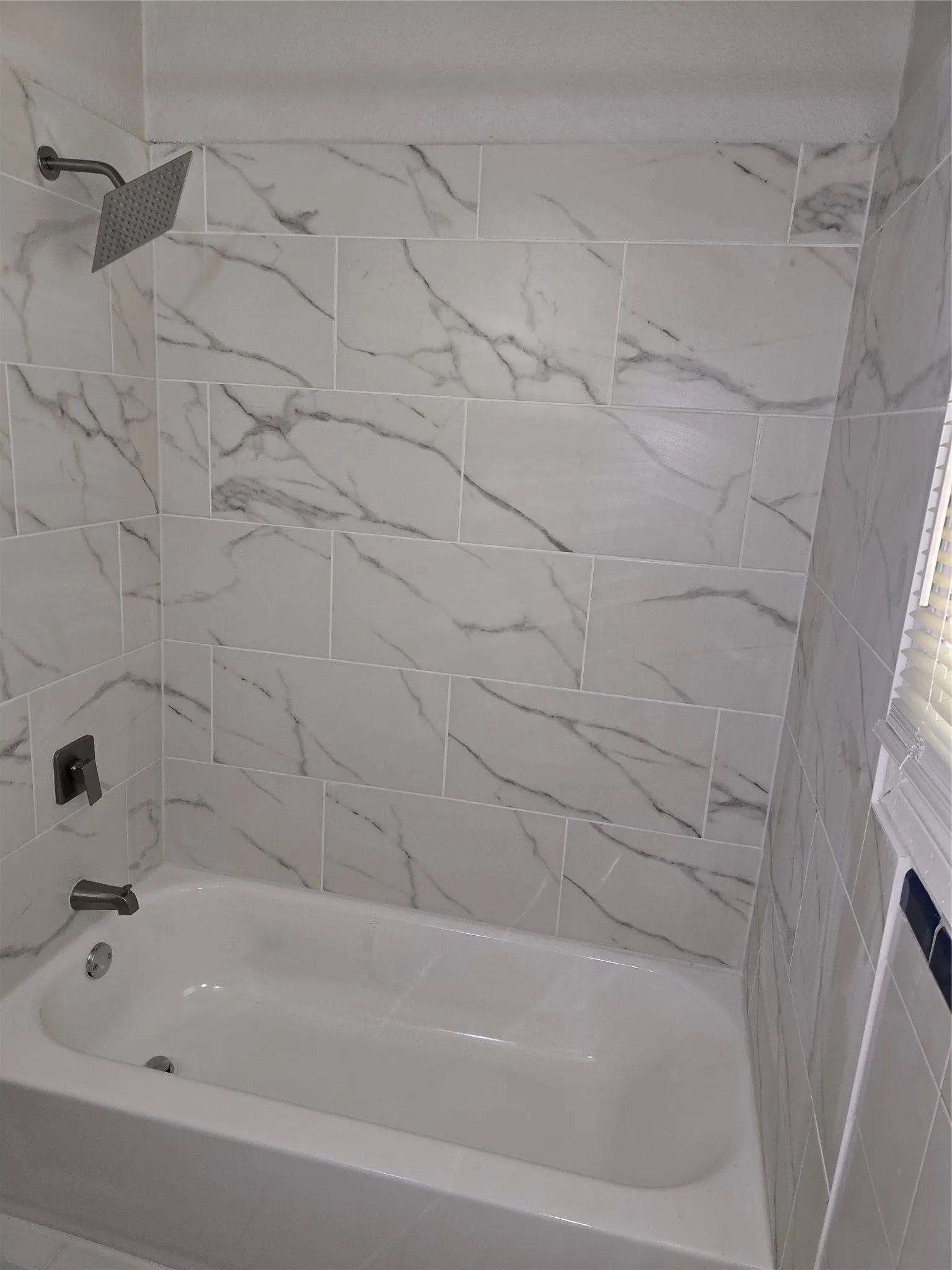 Single Family Residence For Rent in Tarrant County , 1110 Wade Hampton Street, Benbrook, Texas 76126, 3 Bedroom, 2 Bathroom, 2 Garage spaces, 1,570 Sqft, built in 1955, mls#21338554, Real Estate Agent in Benbrook, Homes For Rent in Tarrant county, Homes For Rent in Benbrook, Realtor in Benbrook Texas, Real Estate Brokerage Independent Realty Texas, Luminita Cordes Realtor