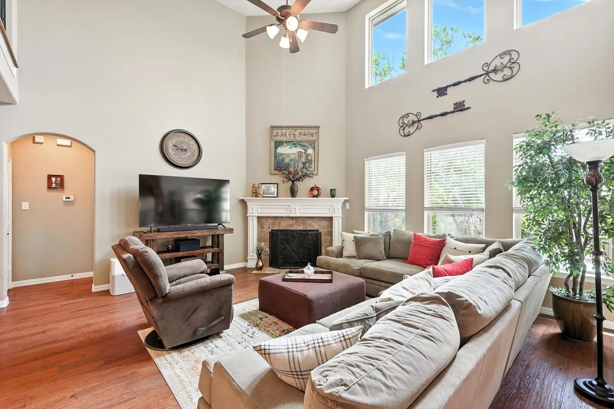 Single Family Residence For Sale in Collin County , 4305 Citabria Drive, Mc Kinney, Texas 75072, 4 Bedroom, 4 Bathroom, 2 Garage spaces, 3,538 Sqft, built in 2011, mls#21330918, Real Estate Agent in Mc Kinney, Homes For Sale in Collin county, Homes For Sale in Mc Kinney, Realtor in Mc Kinney Texas, Real Estate Brokerage Independent Realty Texas, Luminita Cordes Realtor