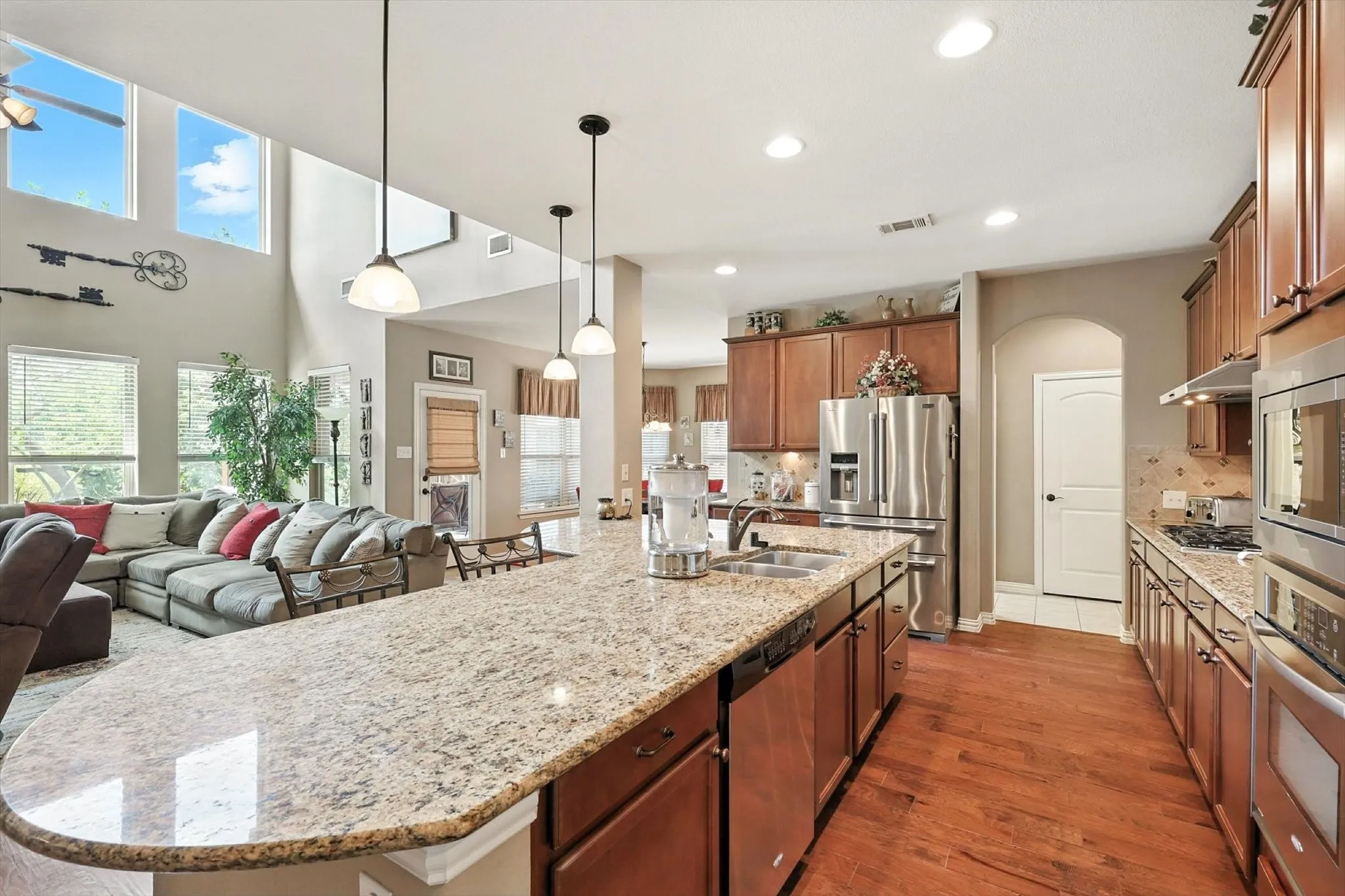 Single Family Residence For Sale in Collin County , 4305 Citabria Drive, Mc Kinney, Texas 75072, 4 Bedroom, 4 Bathroom, 2 Garage spaces, 3,538 Sqft, built in 2011, mls#21330918, Real Estate Agent in Mc Kinney, Homes For Sale in Collin county, Homes For Sale in Mc Kinney, Realtor in Mc Kinney Texas, Real Estate Brokerage Independent Realty Texas, Luminita Cordes Realtor