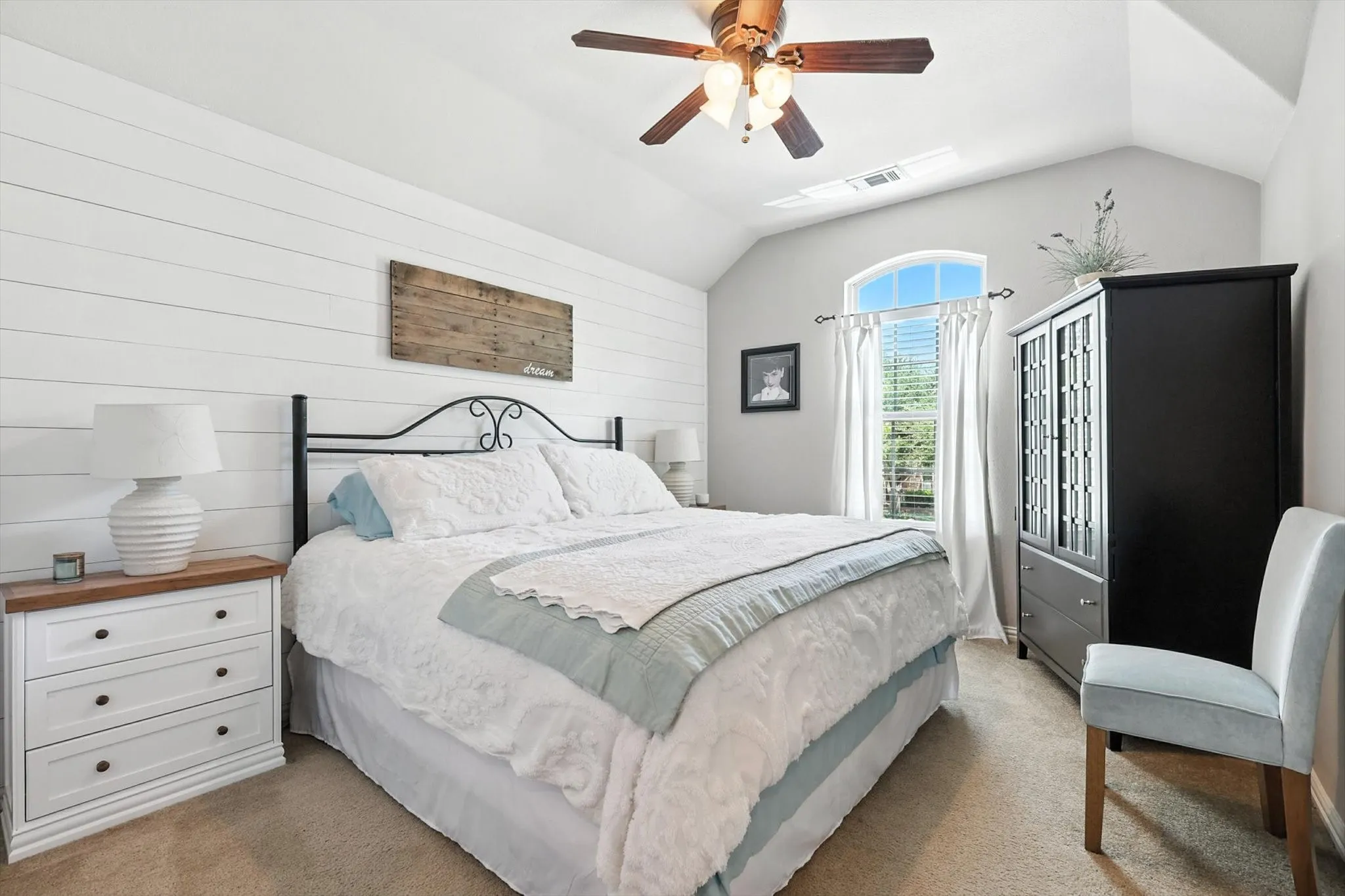 Single Family Residence For Sale in Collin County , 4305 Citabria Drive, Mc Kinney, Texas 75072, 4 Bedroom, 4 Bathroom, 2 Garage spaces, 3,538 Sqft, built in 2011, mls#21330918, Real Estate Agent in Mc Kinney, Homes For Sale in Collin county, Homes For Sale in Mc Kinney, Realtor in Mc Kinney Texas, Real Estate Brokerage Independent Realty Texas, Luminita Cordes Realtor