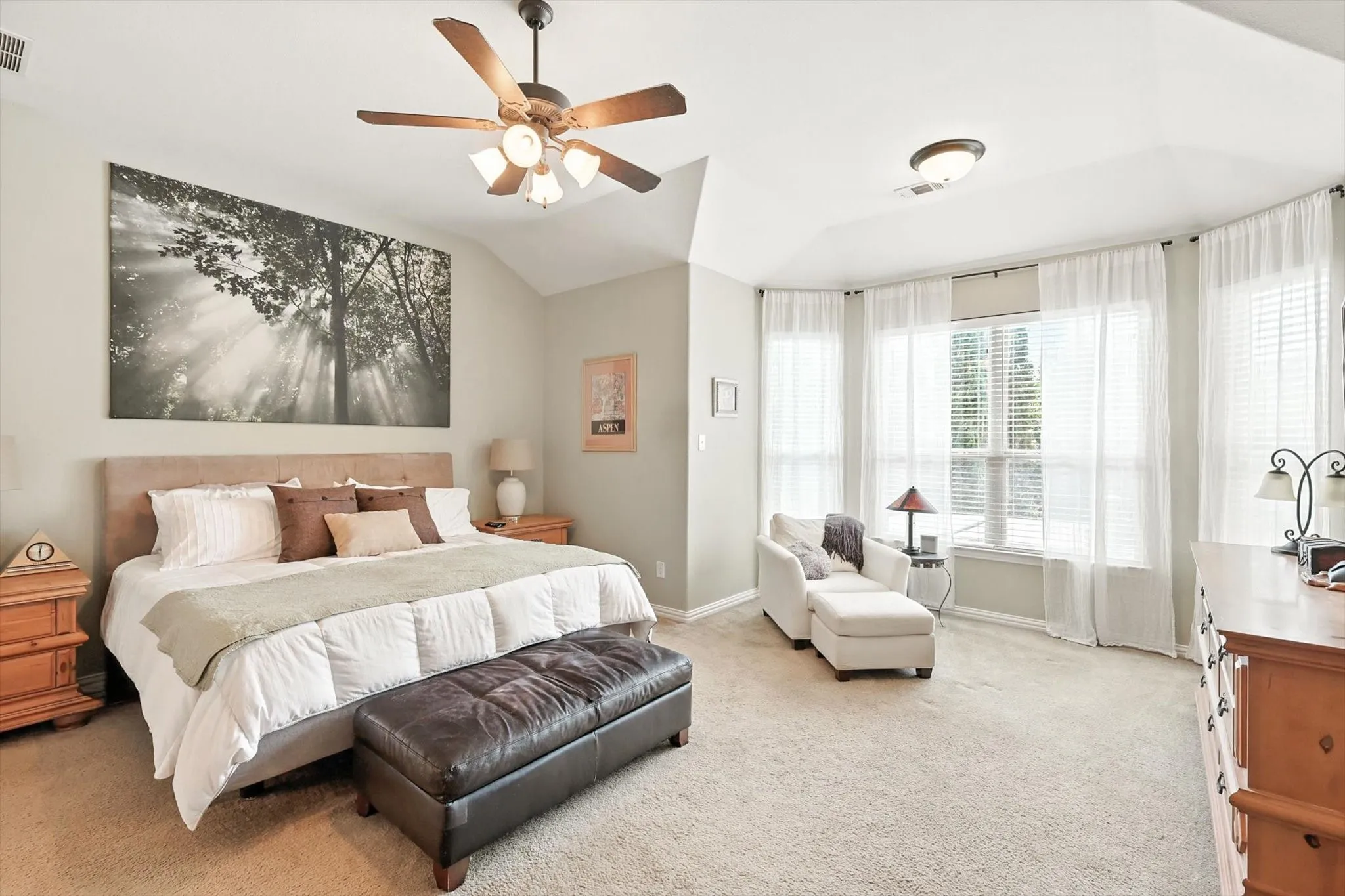 Single Family Residence For Sale in Collin County , 4305 Citabria Drive, Mc Kinney, Texas 75072, 4 Bedroom, 4 Bathroom, 2 Garage spaces, 3,538 Sqft, built in 2011, mls#21330918, Real Estate Agent in Mc Kinney, Homes For Sale in Collin county, Homes For Sale in Mc Kinney, Realtor in Mc Kinney Texas, Real Estate Brokerage Independent Realty Texas, Luminita Cordes Realtor